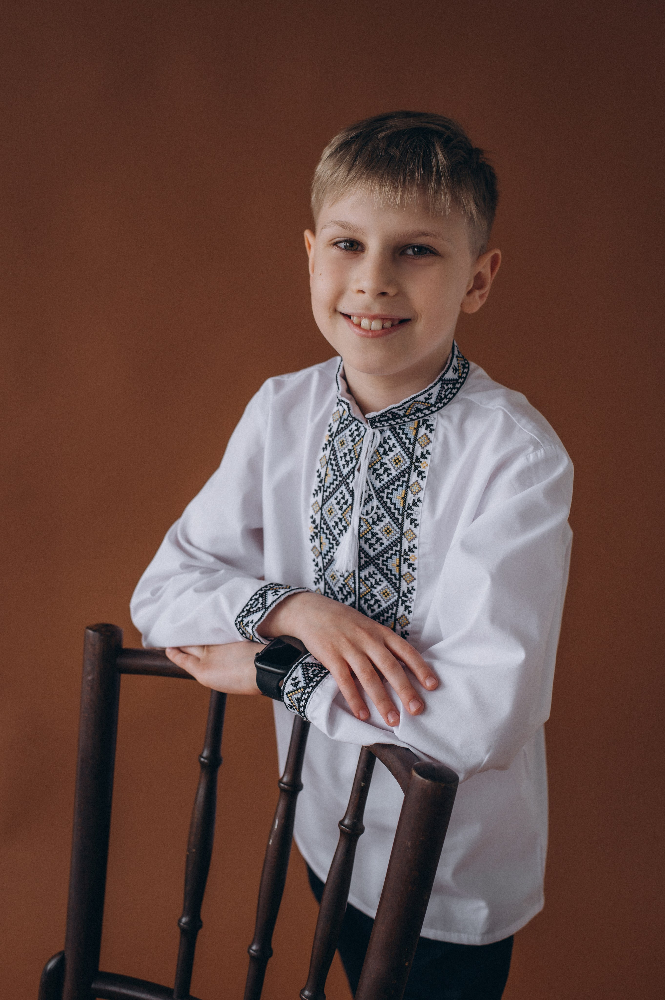 Шкільна фотосесія на віньєтки Тернопіль, фотосесія випускників Тернопіль, зйомка на віньєтки, шкільні фотоальбоми Тернопіль. Сімейний, дитячий та індивідуальний фотограф в м. Тернопіль, м. Львів