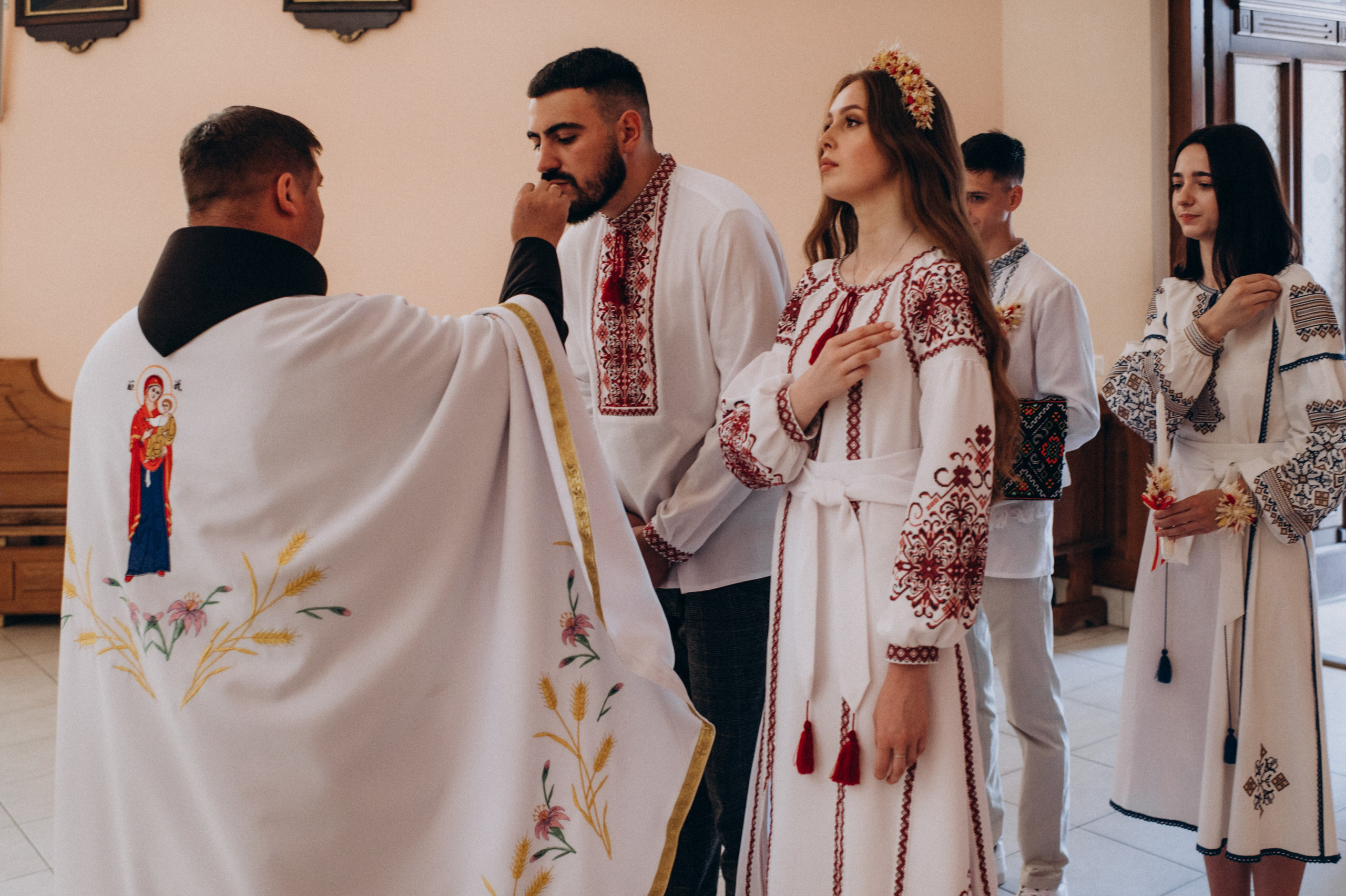 Фотосесія весілля, фотосесія вінчання Тернопіль, весільний фотограф Тернопіль, весільна зйомка Тернопіль. Сімейний, дитячий та індивідуальний фотограф в м. Тернопіль, м. Львів