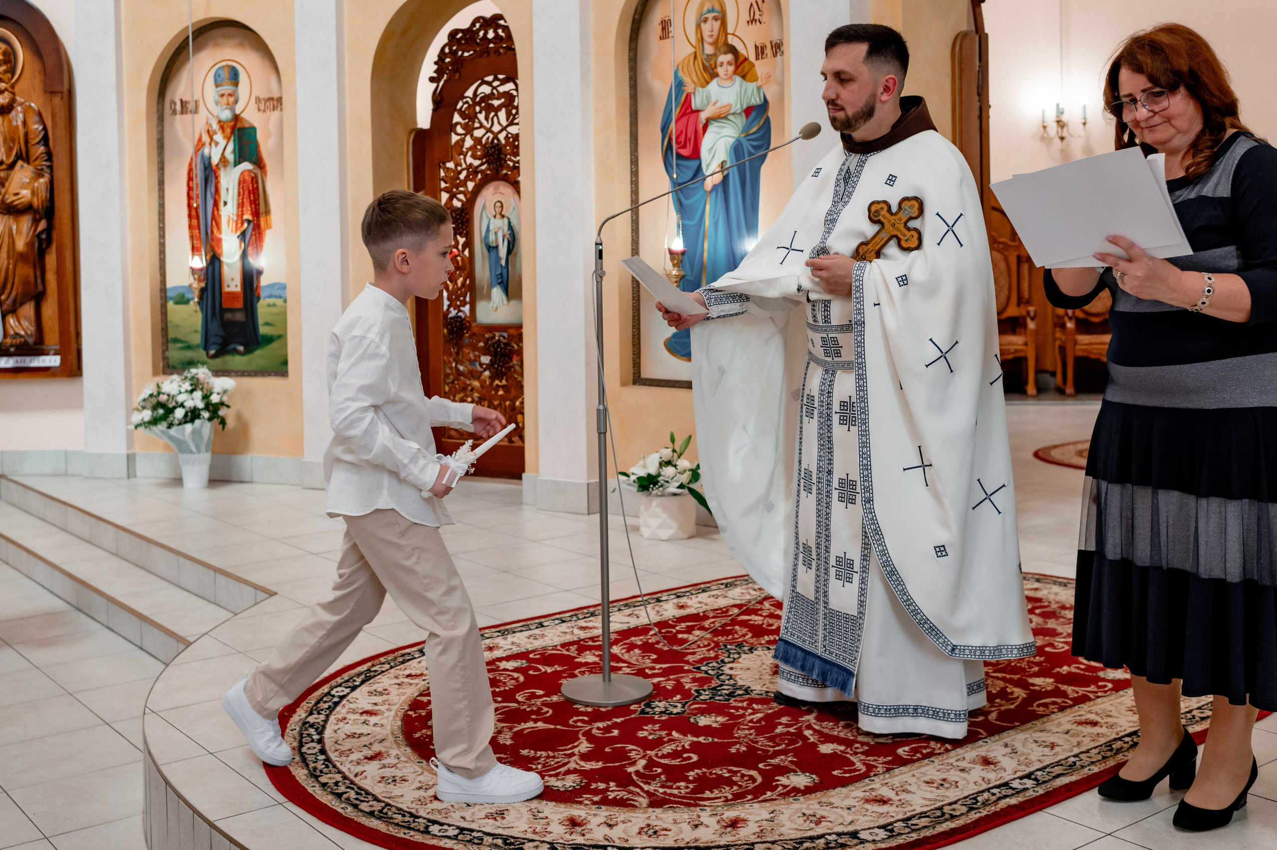 Фотосесія Першого Причастя Тернопіль, зйомка Причастя Тернопіль, Таїнство Першого Причастя Тернопіль, Катедра Причастя Тернопіль. Сімейний, дитячий та індивідуальний фотограф в м. Тернопіль, м. Львів