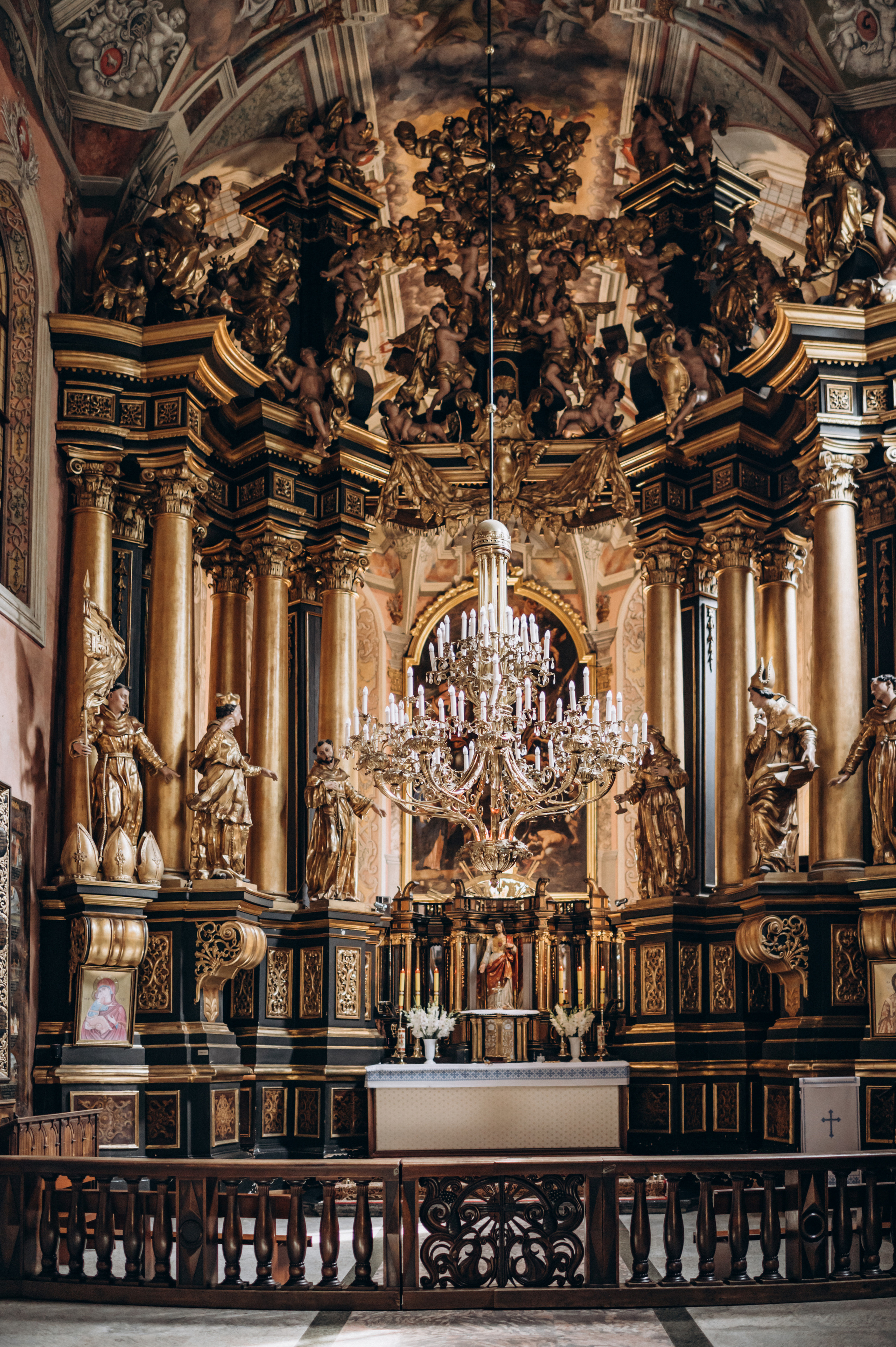 Хрещення Марка, Бернардинський монастир, Львів. Сімейний, дитячий та індивідуальний фотограф в м. Тернопіль, м. Львів