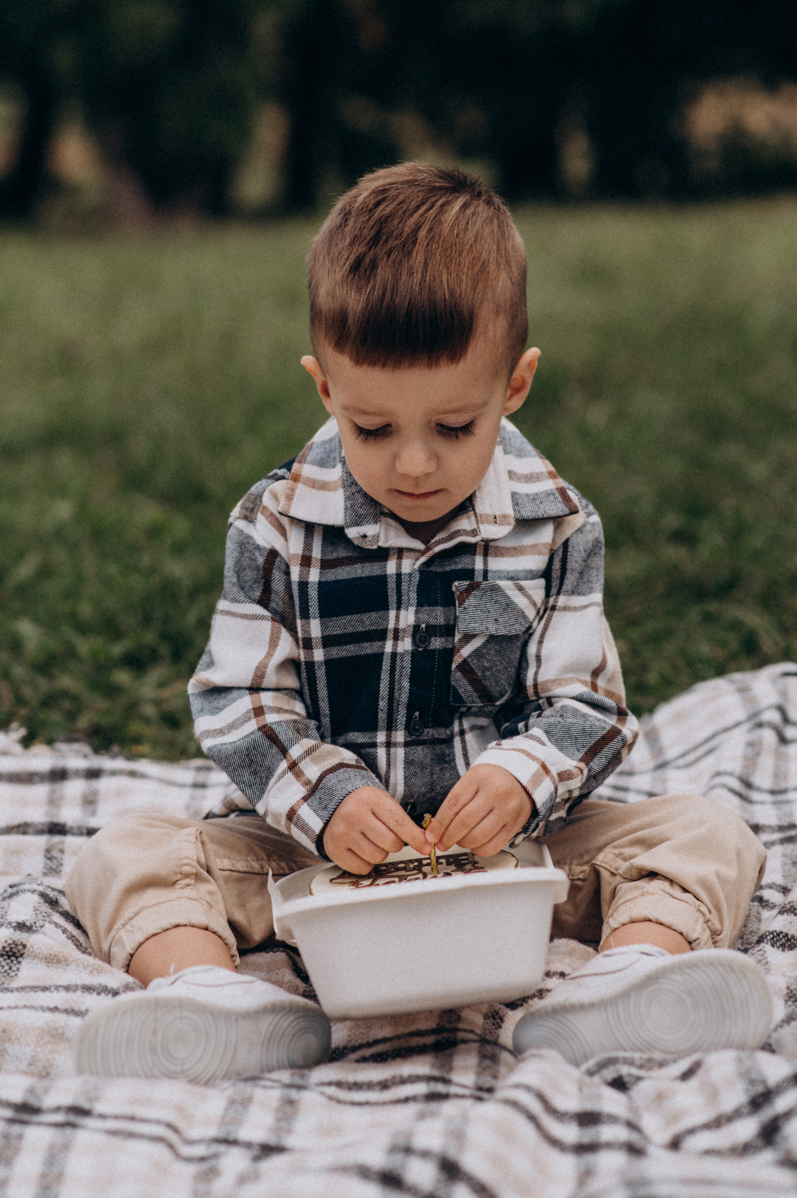 Сімейна дитяча фотосесія дня народження, cake smash. Сімейний, дитячий та індивідуальний фотограф в м. Тернопіль, м. Львів