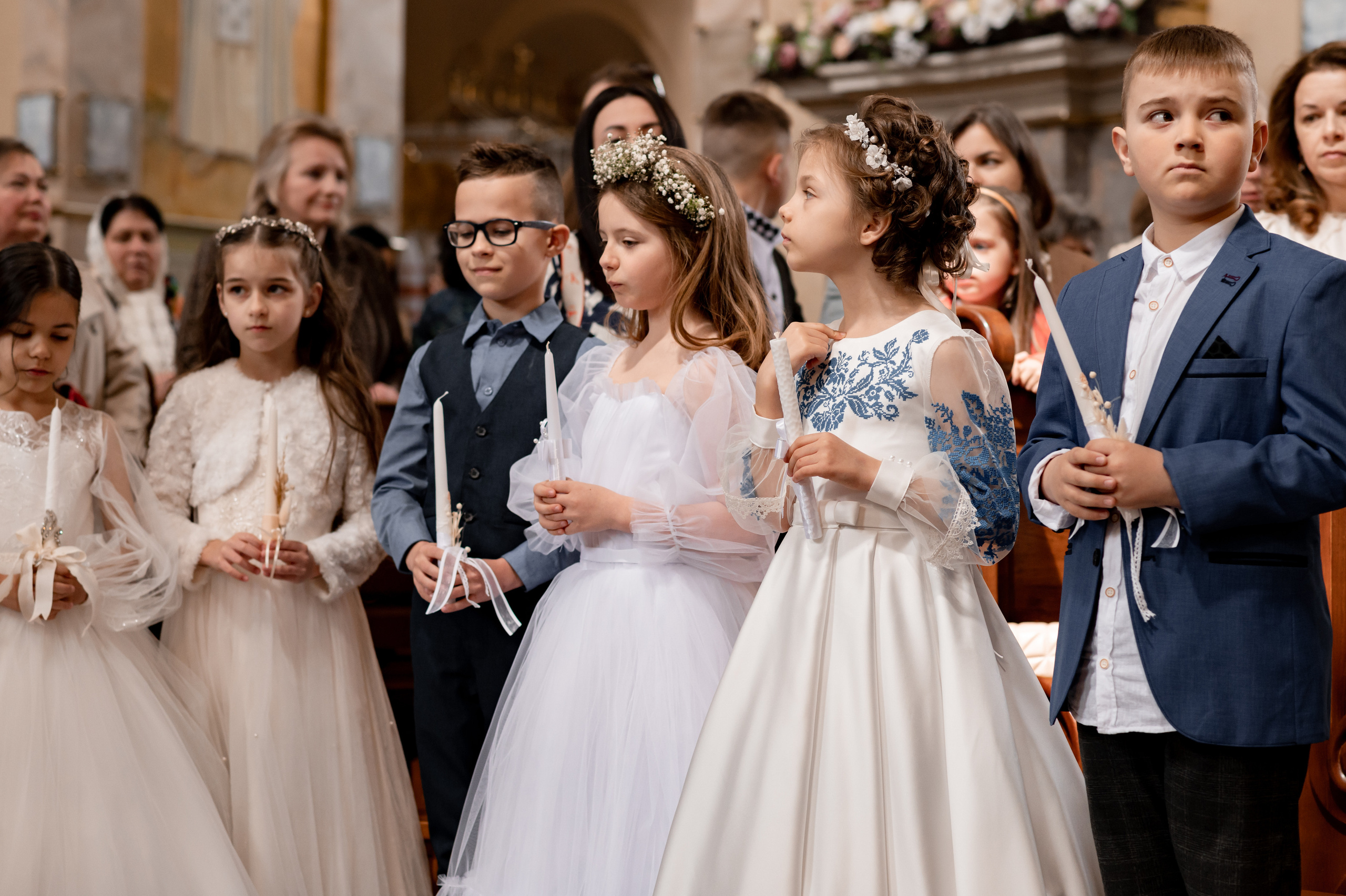 Фотосесія Першого Причастя Тернопіль, зйомка Причастя Тернопіль, Таїнство Першого Причастя Тернопіль, Катедра Причастя Тернопіль. Сімейний, дитячий та індивідуальний фотограф в м. Тернопіль, м. Львів