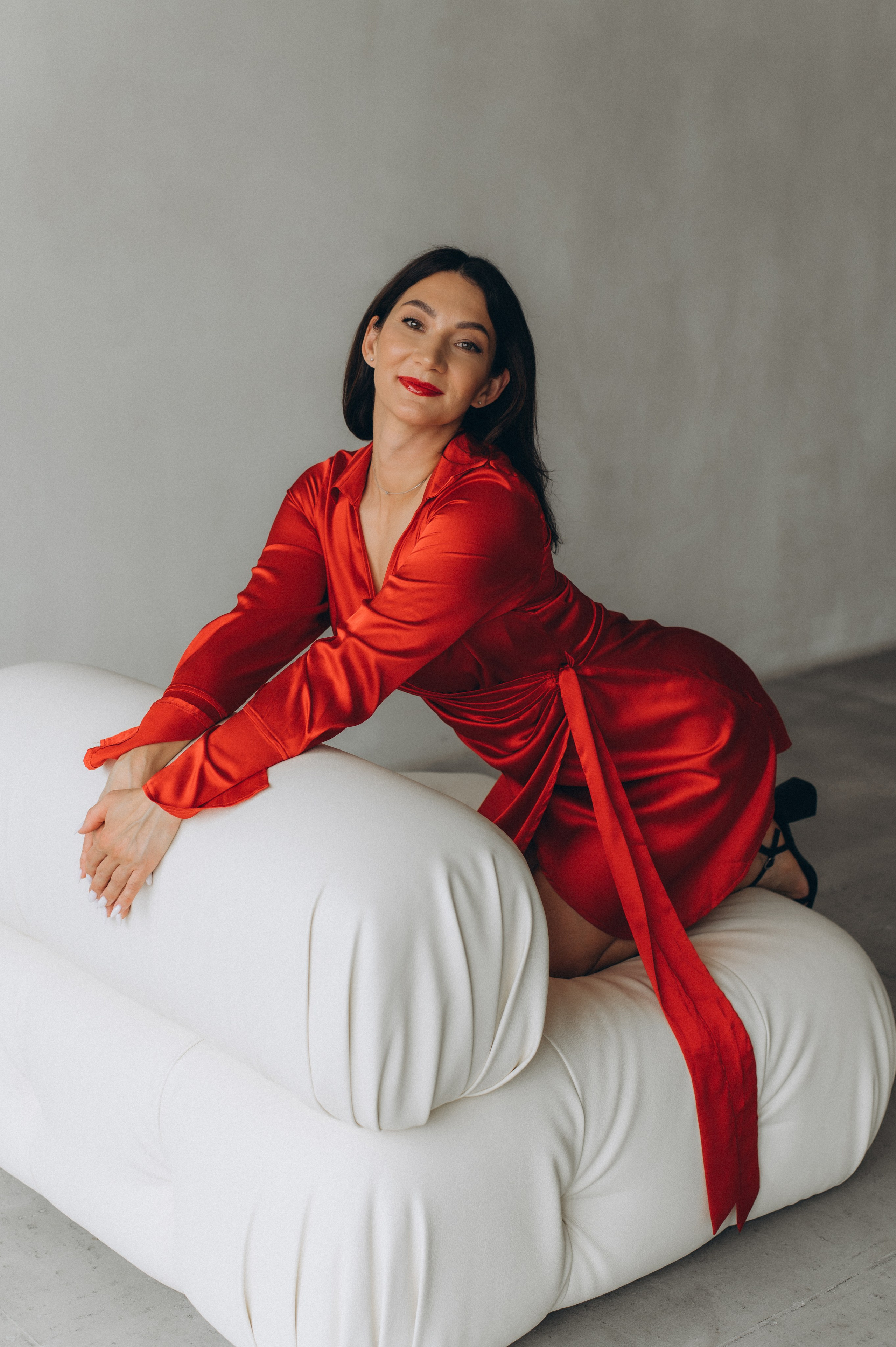 Індивідуальна фотосесія до дня народження у студії Тернопіль, інидвідуальна зйомка, портретний фотограф. Сімейний, дитячий та індивідуальний фотограф в м. Тернопіль, м. Львів