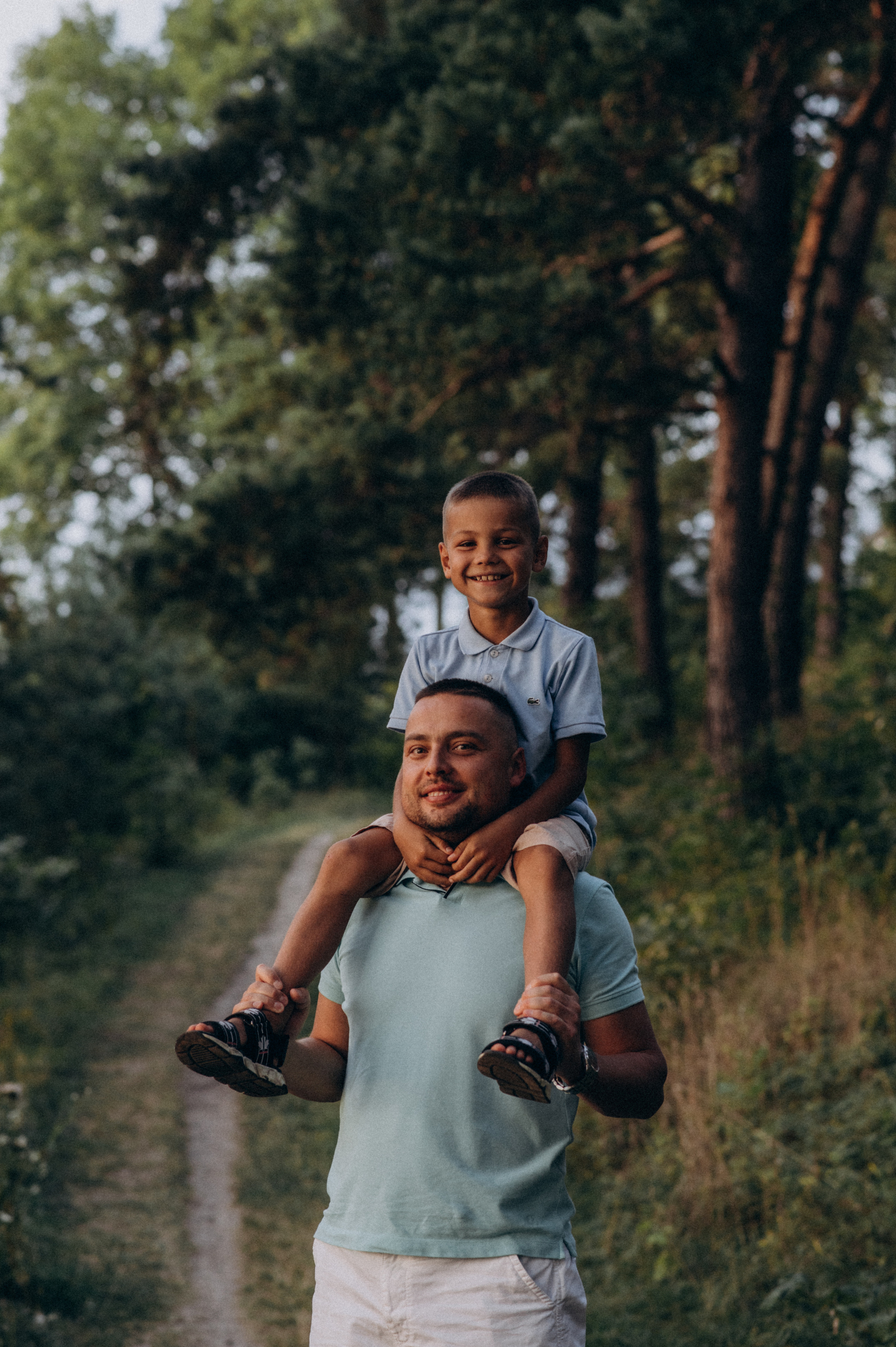 Сімейна фотосесія Тернопіль Львів дитяча зйомка. Сімейний, дитячий та індивідуальний фотограф в м. Тернопіль, м. Львів