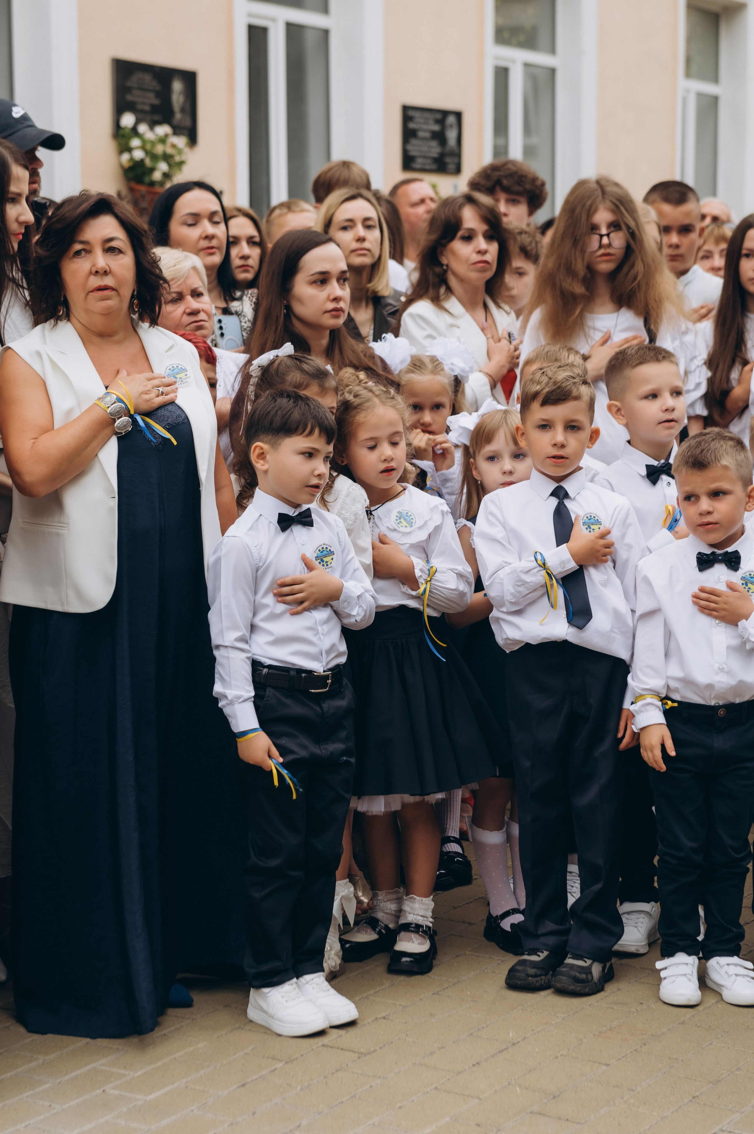 Перший дзвоник у Тернополі, фотосесія першокласників