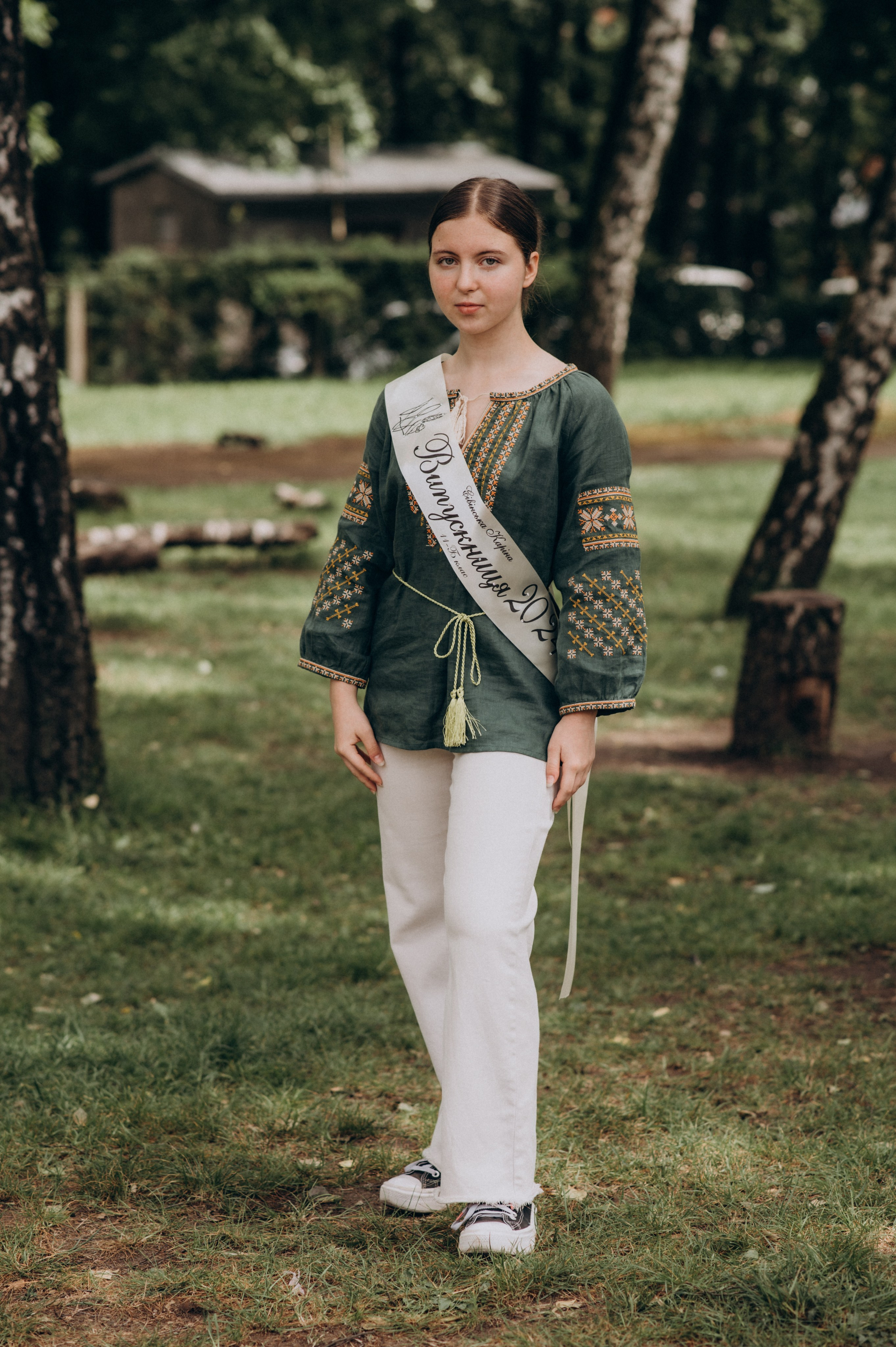 Фотосесія останнього дзвоника, фотосесія випускників Тернопіль, випускний 2024. Сімейний, дитячий та індивідуальний фотограф в м. Тернопіль, м. Львів