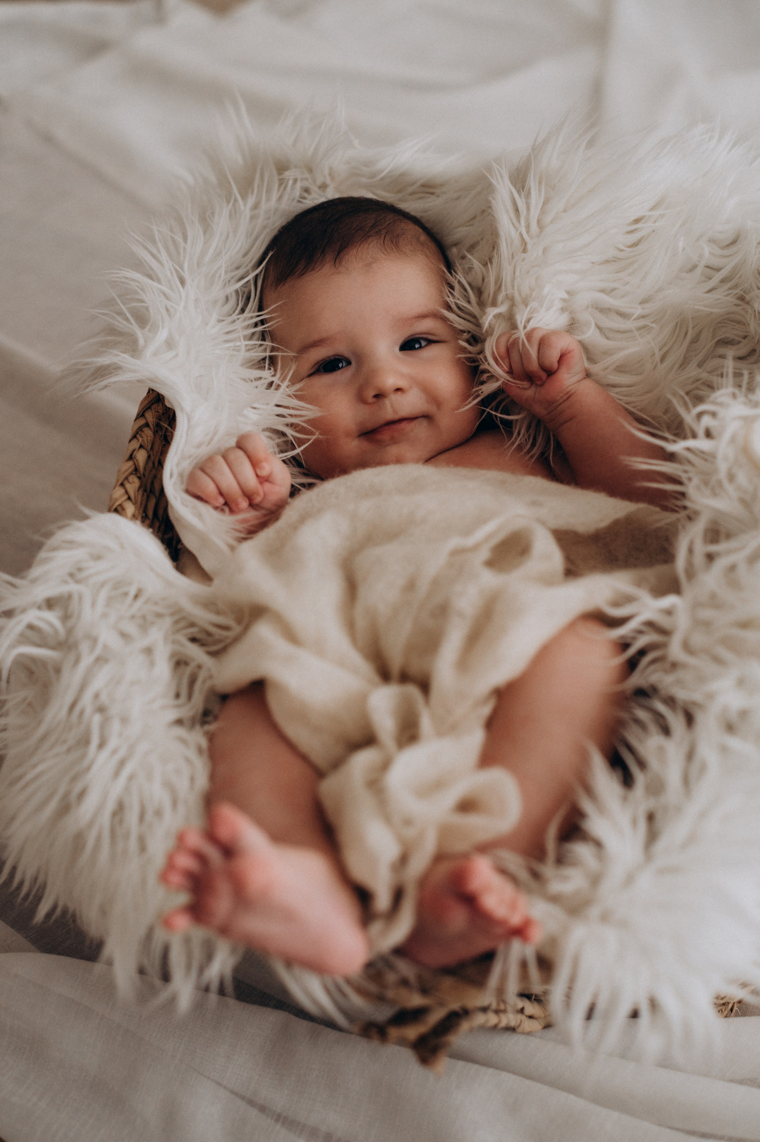 Сімейна фотосесія Тернопіль Львів, зйомка newborn, фотосесія новонароджених. Сімейний, дитячий та індивідуальний фотограф в м. Тернопіль, м. Львів