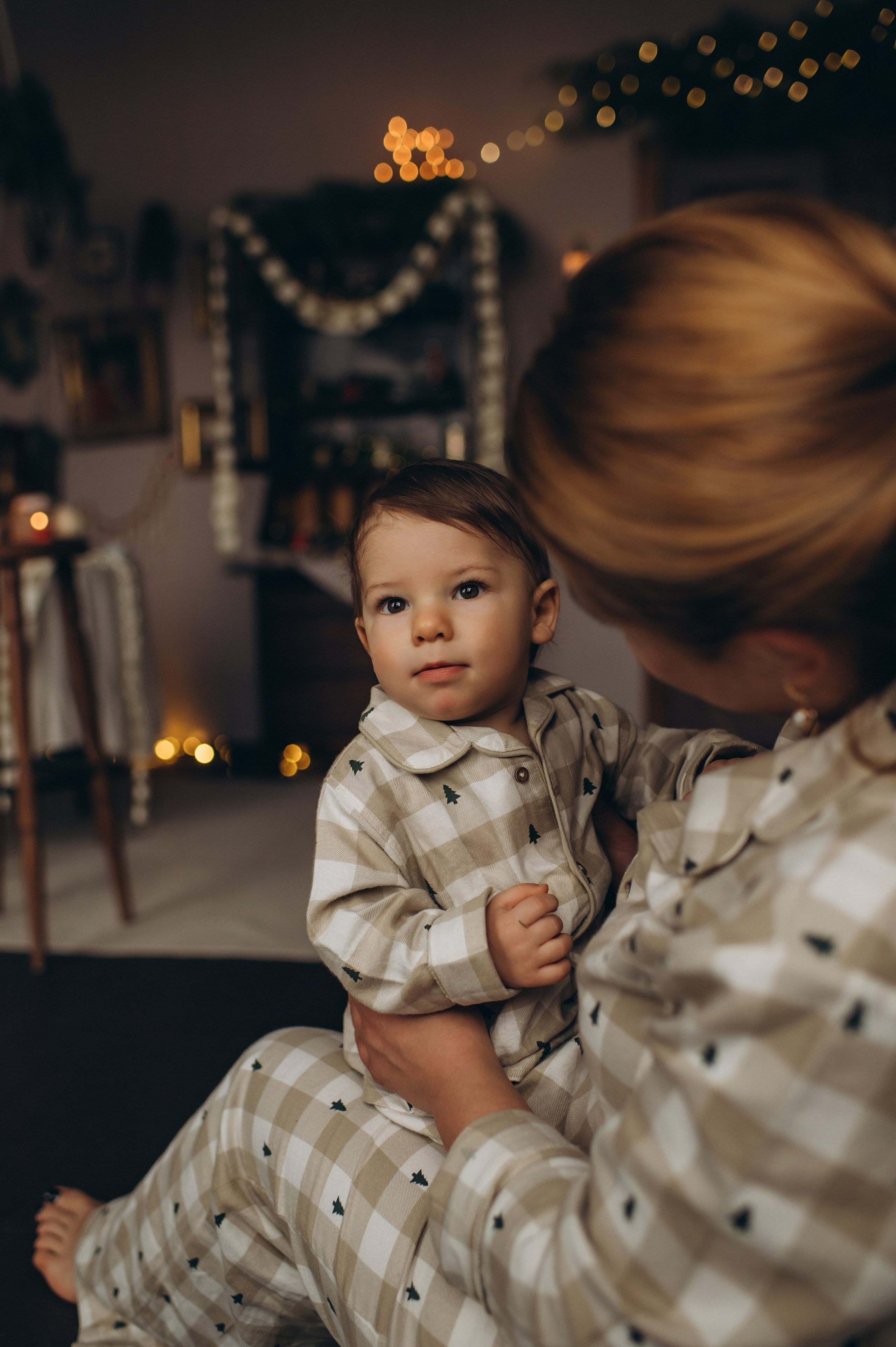 Перший тортик малюка, зйомка першого тортика Тернопіль, новорічна фотосесія, зйомка дня народження, сімейний фотограф Тернопіль, cakesmash. Сімейний, дитячий та індивідуальний фотограф в м. Тернопіль, м. Львів