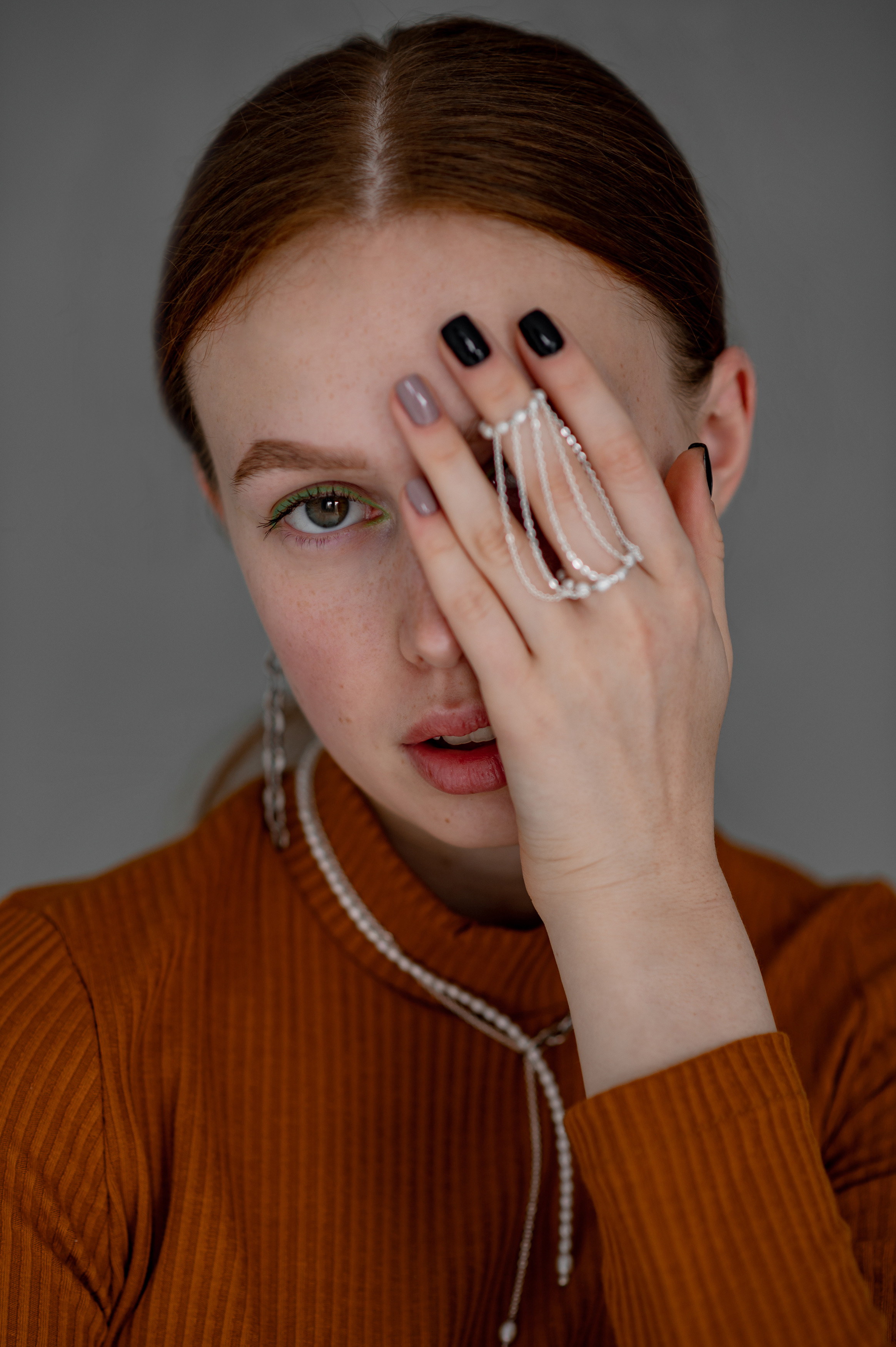 Студійна зйомка для бренду прикрас ручної роботи. Тернопіль. Сімейний, дитячий та індивідуальний фотограф в м. Тернопіль, м. Львів