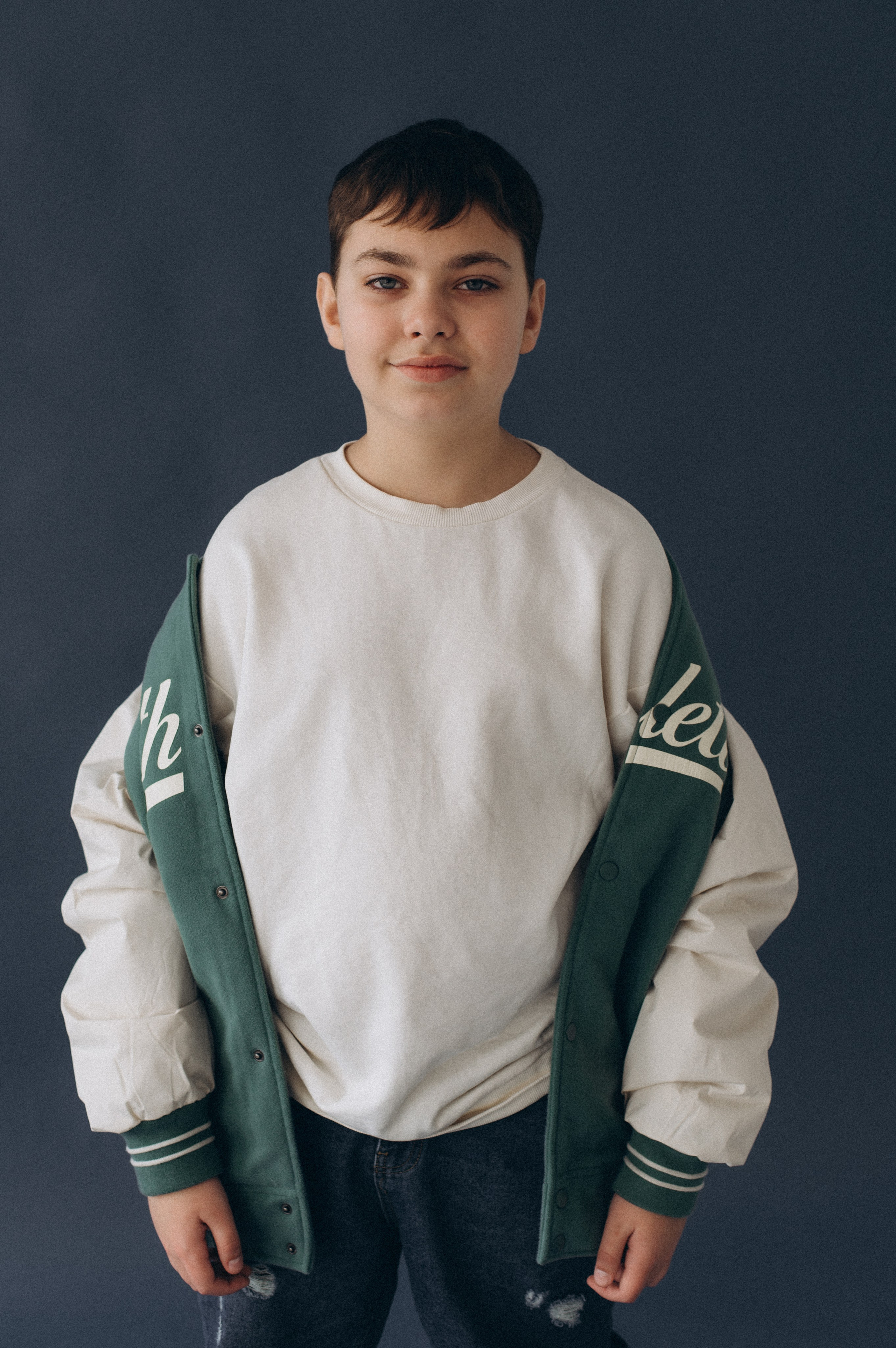 Шкільна фотосесія на віньєтки Тернопіль, шкільні альбоми, фотосесія випускників Тернопіль, випускний альбом, фотограф випускний Тернопіль. Сімейний, дитячий та індивідуальний фотограф в м. Тернопіль, м. Львів