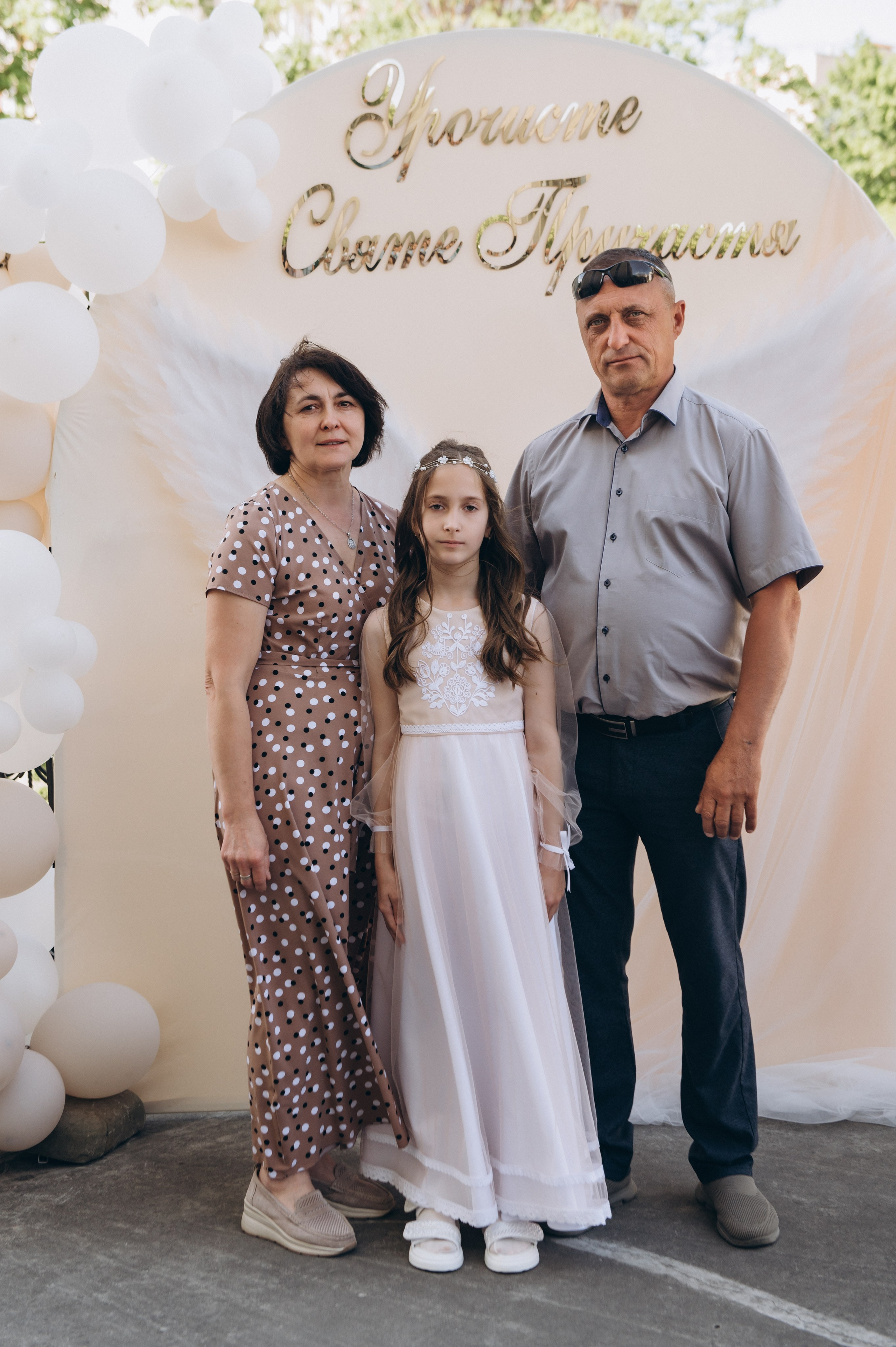 Фотосесія Причастя Тернопіль церква Св Михаїла, фотограф на Причастя Тернопіль, фотосесія Літургії Причастя Тернопіль. Сімейний, дитячий та індивідуальний фотограф в м. Тернопіль, м. Львів