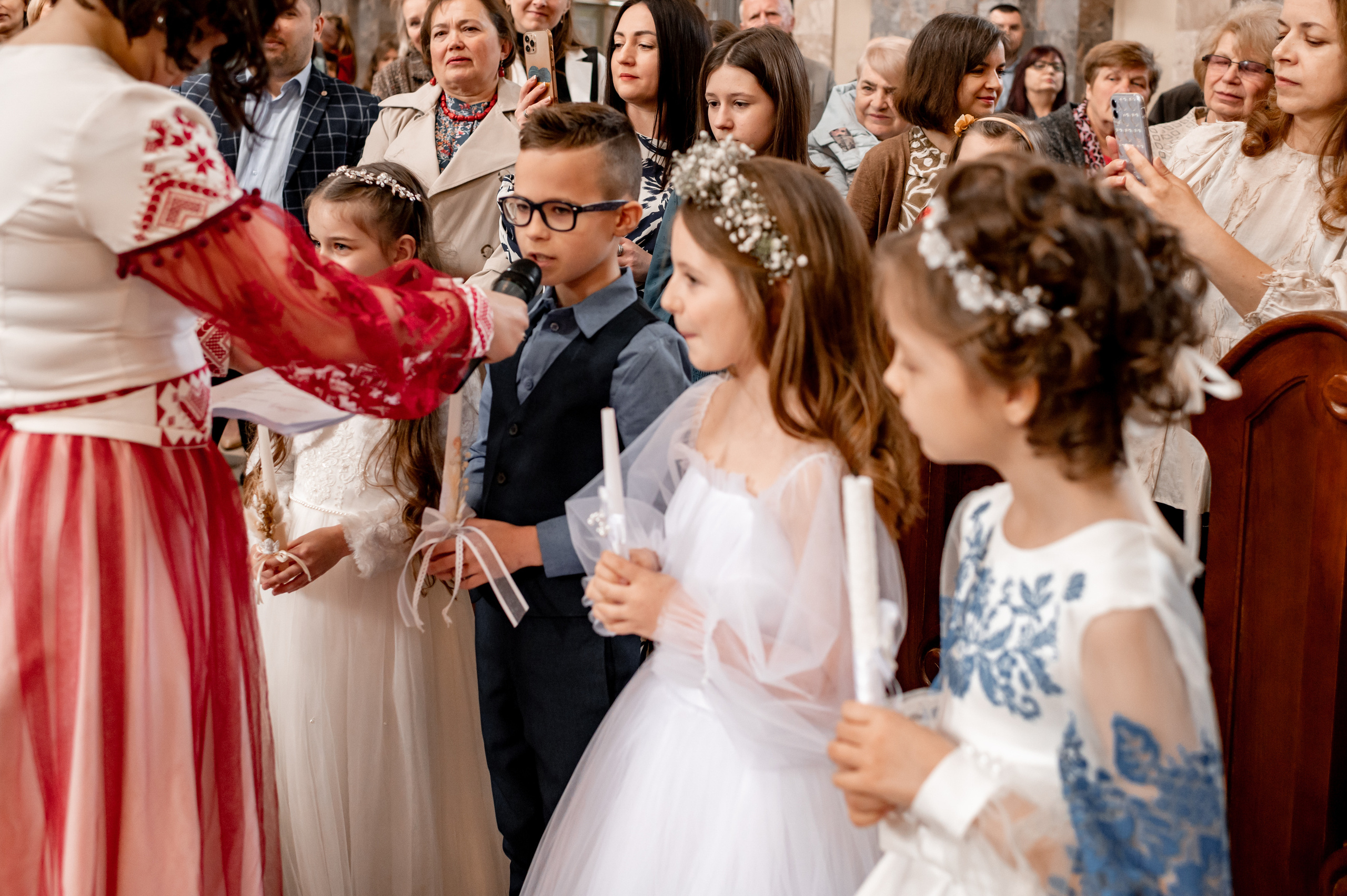 Фотосесія Першого Причастя Тернопіль, зйомка Причастя Тернопіль, Таїнство Першого Причастя Тернопіль, Катедра Причастя Тернопіль. Сімейний, дитячий та індивідуальний фотограф в м. Тернопіль, м. Львів