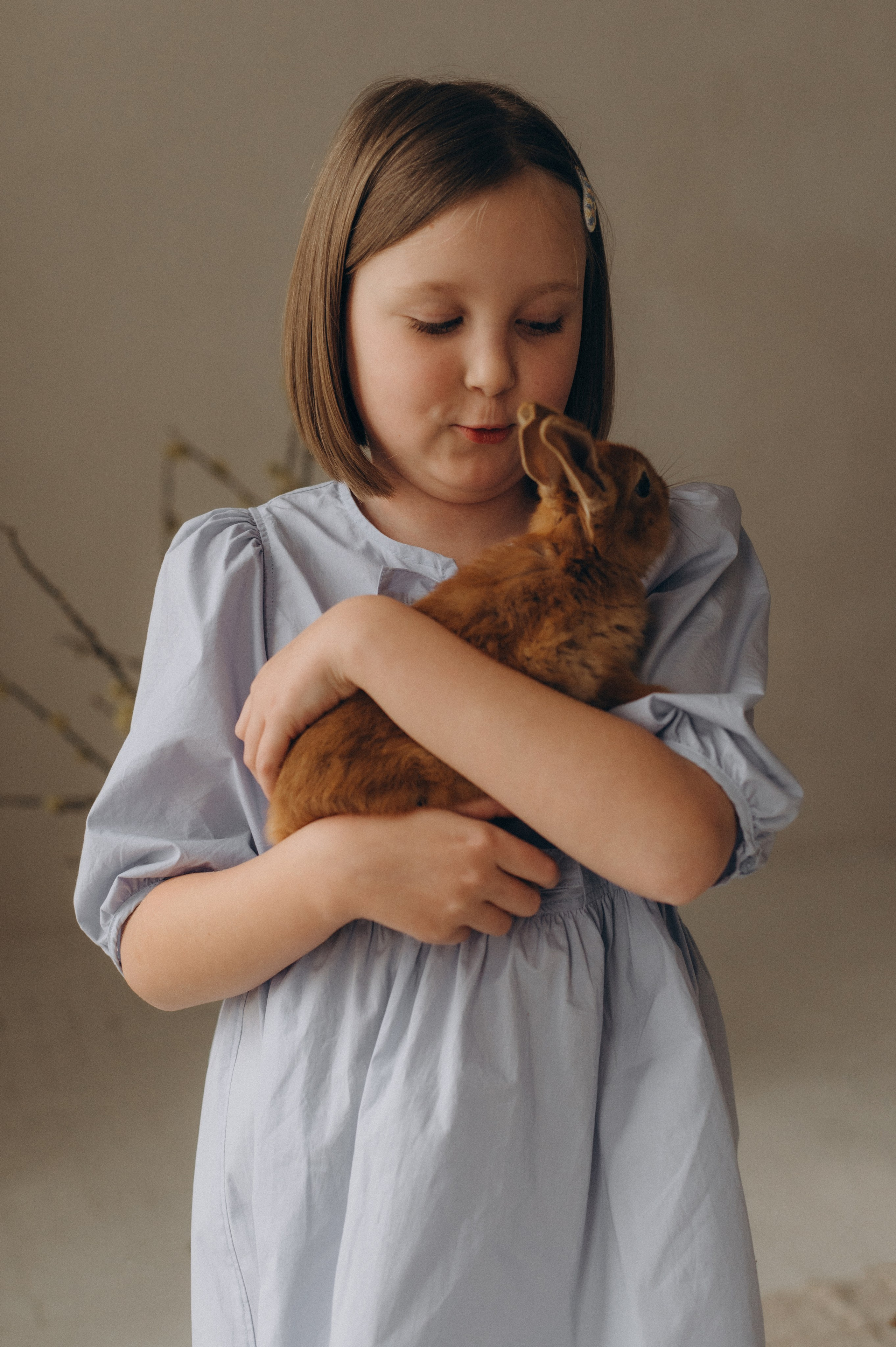 Фотосесія з кроликами, сімейний фотограф Тернопіль, дитячий фотограф Тернопіль, зйомка з кроликами Тернопіль. Сімейний, дитячий та індивідуальний фотограф в м. Тернопіль, м. Львів