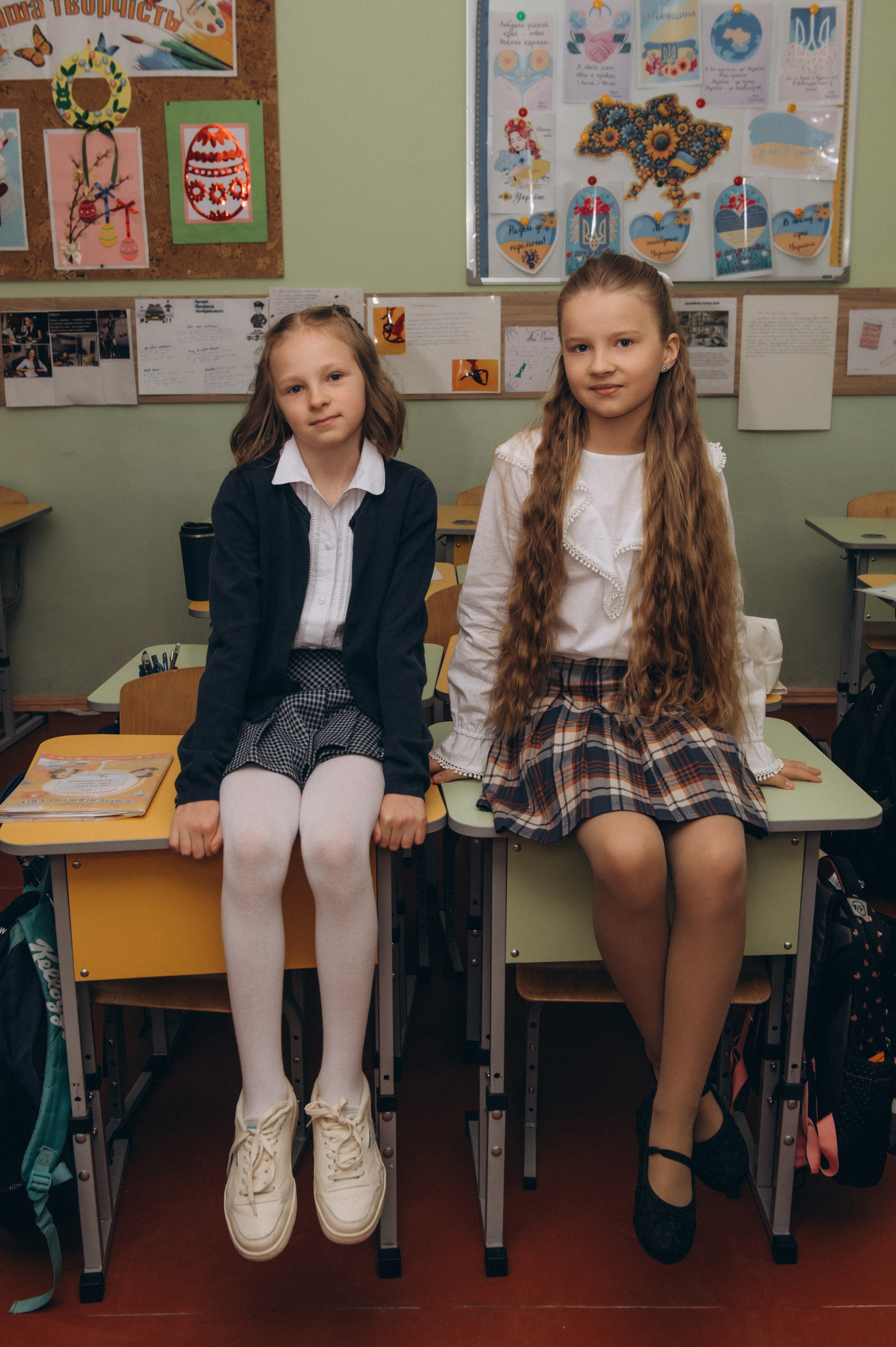 Шкільна фотосесія на віньєтки Тернопіль, фотосесія випускників Тернопіль, зйомка на віньєтки, шкільні фотоальбоми Тернопіль. Сімейний, дитячий та індивідуальний фотограф в м. Тернопіль, м. Львів