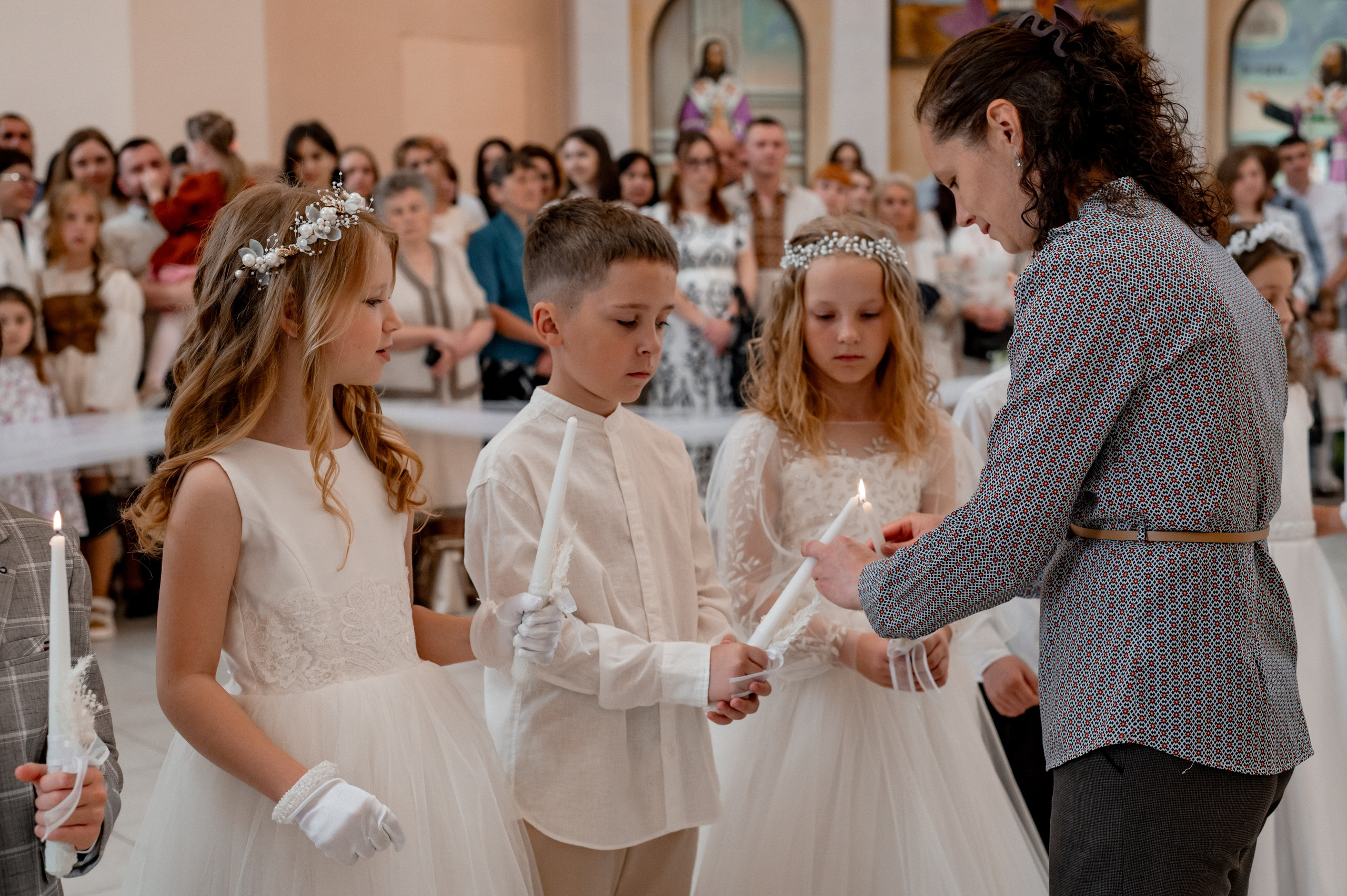 Фотосесія Першого Причастя Тернопіль, зйомка Причастя Тернопіль, Таїнство Першого Причастя Тернопіль, Катедра Причастя Тернопіль. Сімейний, дитячий та індивідуальний фотограф в м. Тернопіль, м. Львів