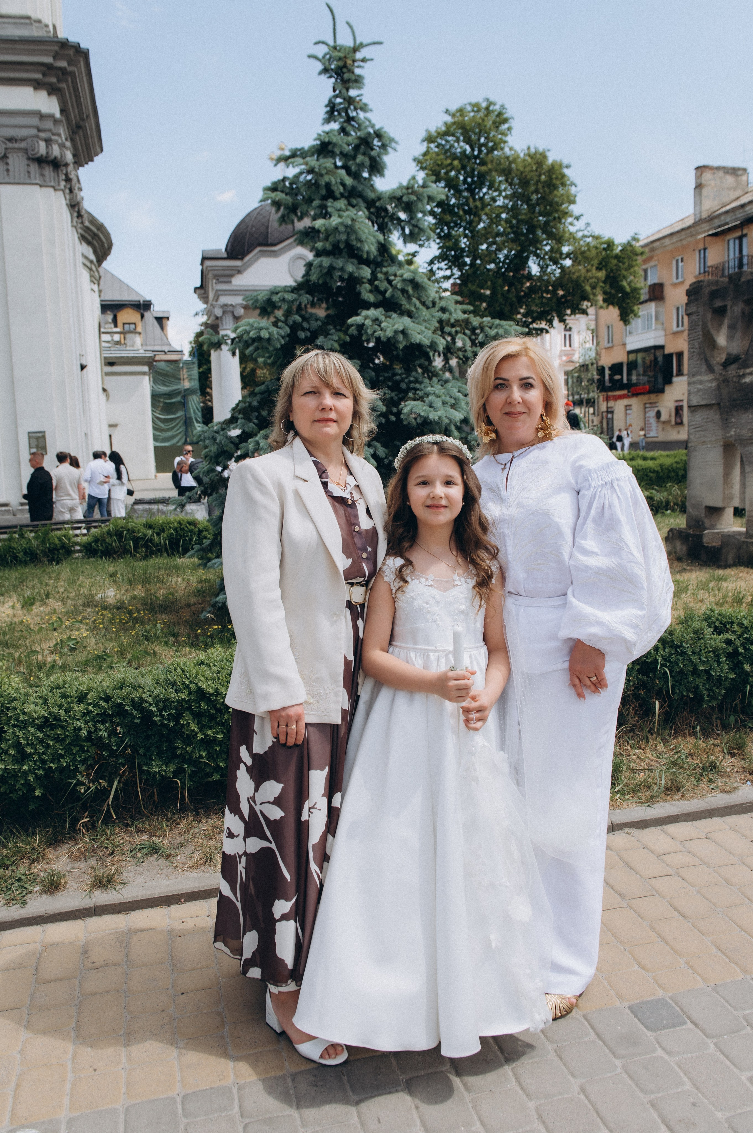 Фотосесія Першого Причастя Тернопіль, фотосесія Причастя Тернопіль, Таїнство Першого Причастя Тернопіль, Катедра Причастя Тернопіль. Сімейний, дитячий та індивідуальний фотограф в м. Тернопіль, м. Львів