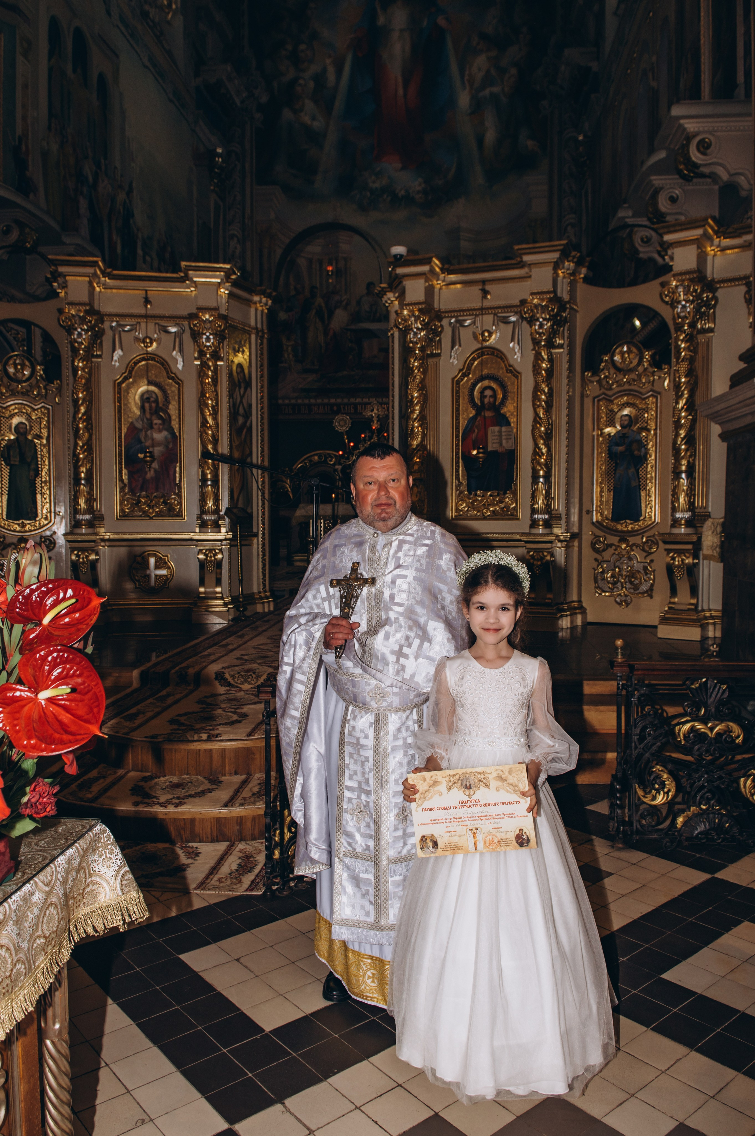 Фотосесія Першого Причастя Тернопіль, фотосесія Причастя Тернопіль, Таїнство Першого Причастя Тернопіль, Катедра Причастя Тернопіль. Сімейний, дитячий та індивідуальний фотограф в м. Тернопіль, м. Львів