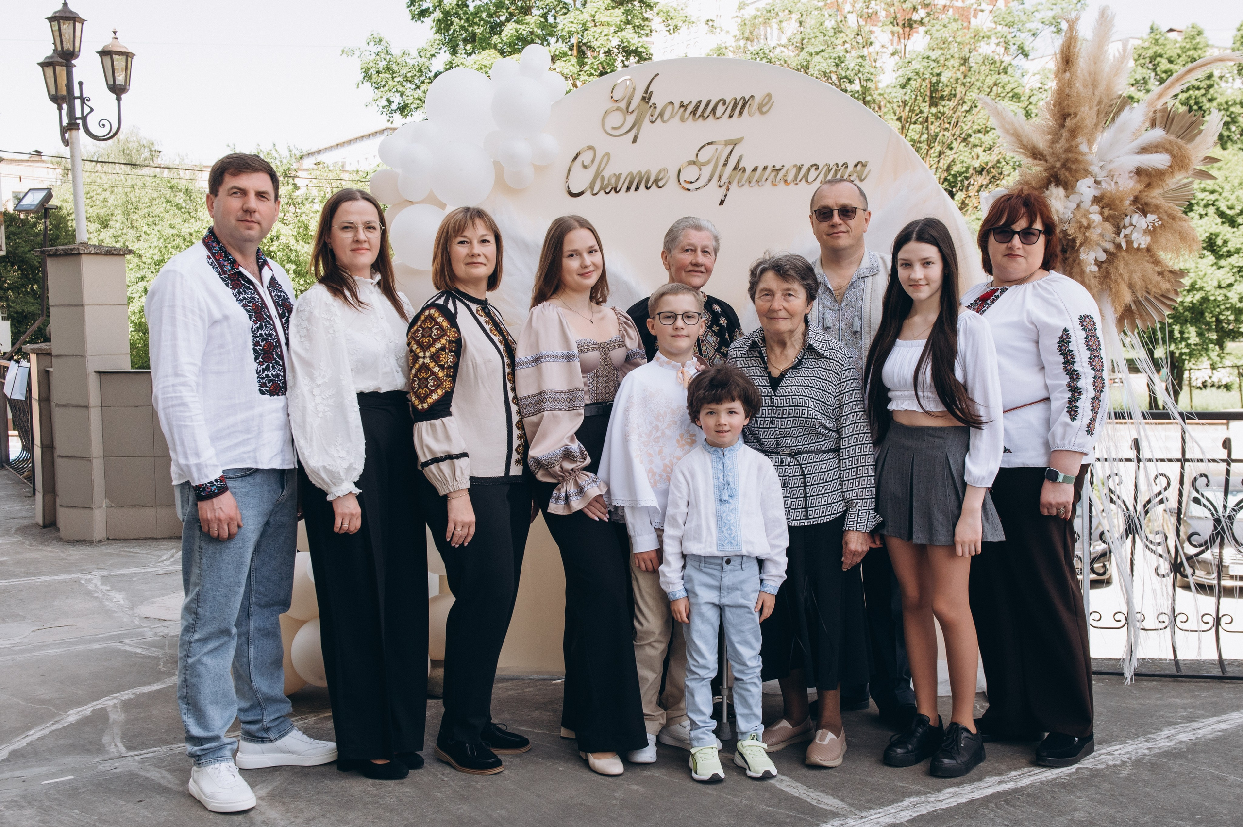 Фотосесія Причастя Тернопіль церква Св Михаїла, фотограф на Причастя Тернопіль, фотосесія Літургії Причастя Тернопіль. Сімейний, дитячий та індивідуальний фотограф в м. Тернопіль, м. Львів