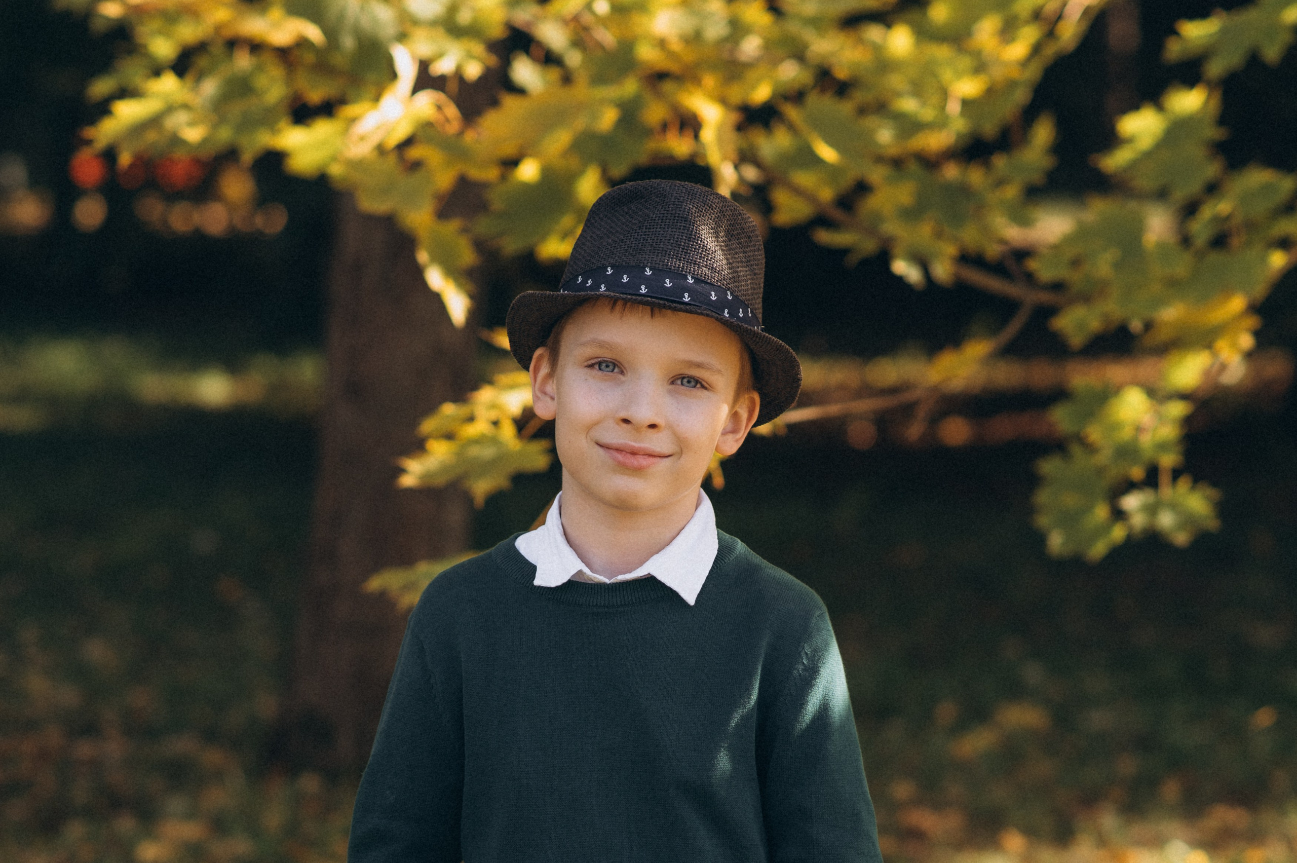 Фотосесія випускників Тернопіль, зйомка на віньєтки Тернопіль, вінєтки, випускні фотоальбоми Тернопіль. Сімейний, дитячий та індивідуальний фотограф в м. Тернопіль, м. Львів