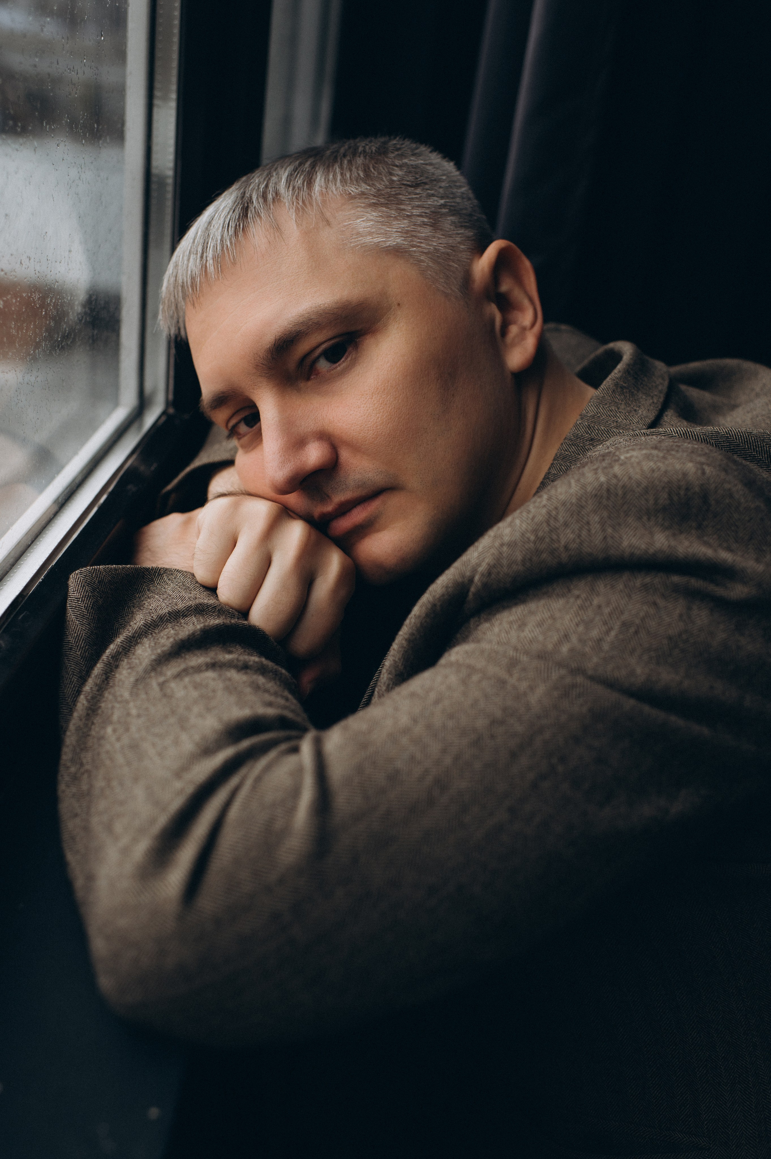 Портретна фотосесія чоловіків, чоловічий портрет, індивідуальна фотосесія Тернопіль, портретний фотограф Тернопіль. Сімейний, дитячий та індивідуальний фотограф в м. Тернопіль, м. Львів