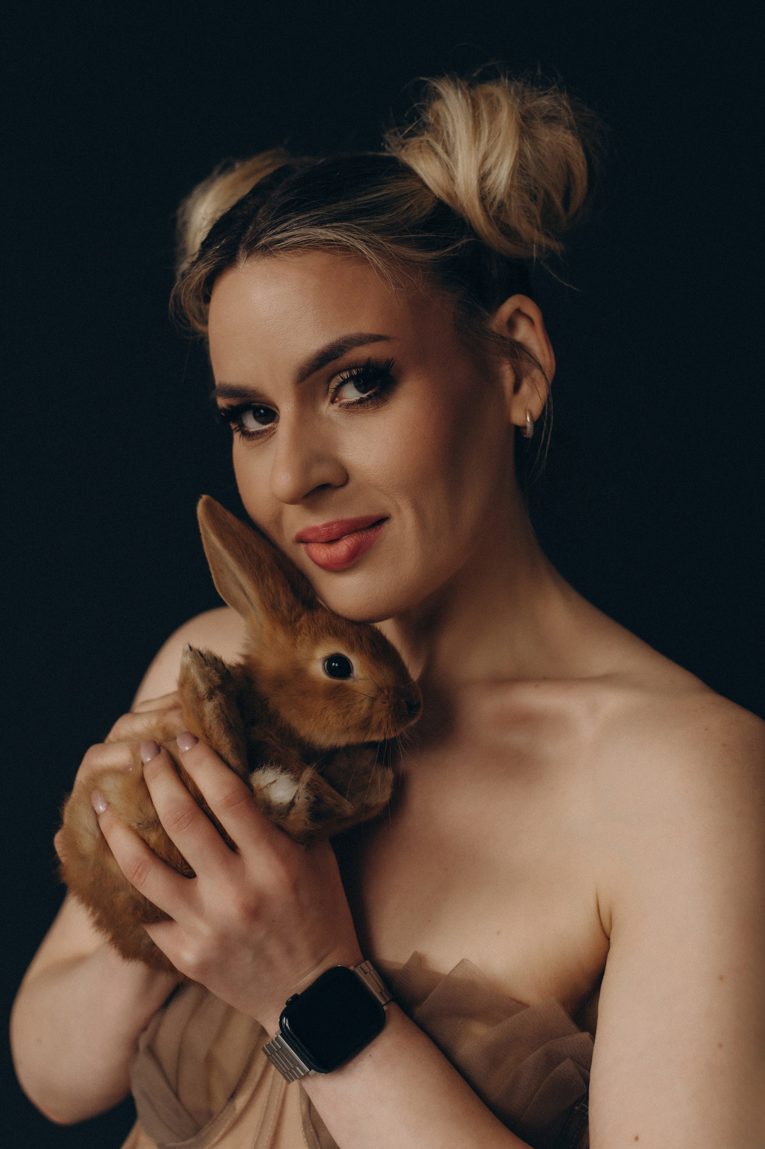 Фотосесія з кроликами Тернопіль, індивідуальний фотограф Тернопіль, індивідуальна фотосесія Тернопіль, зйомка з кроликами. Сімейний, дитячий та індивідуальний фотограф в м. Тернопіль, м. Львів