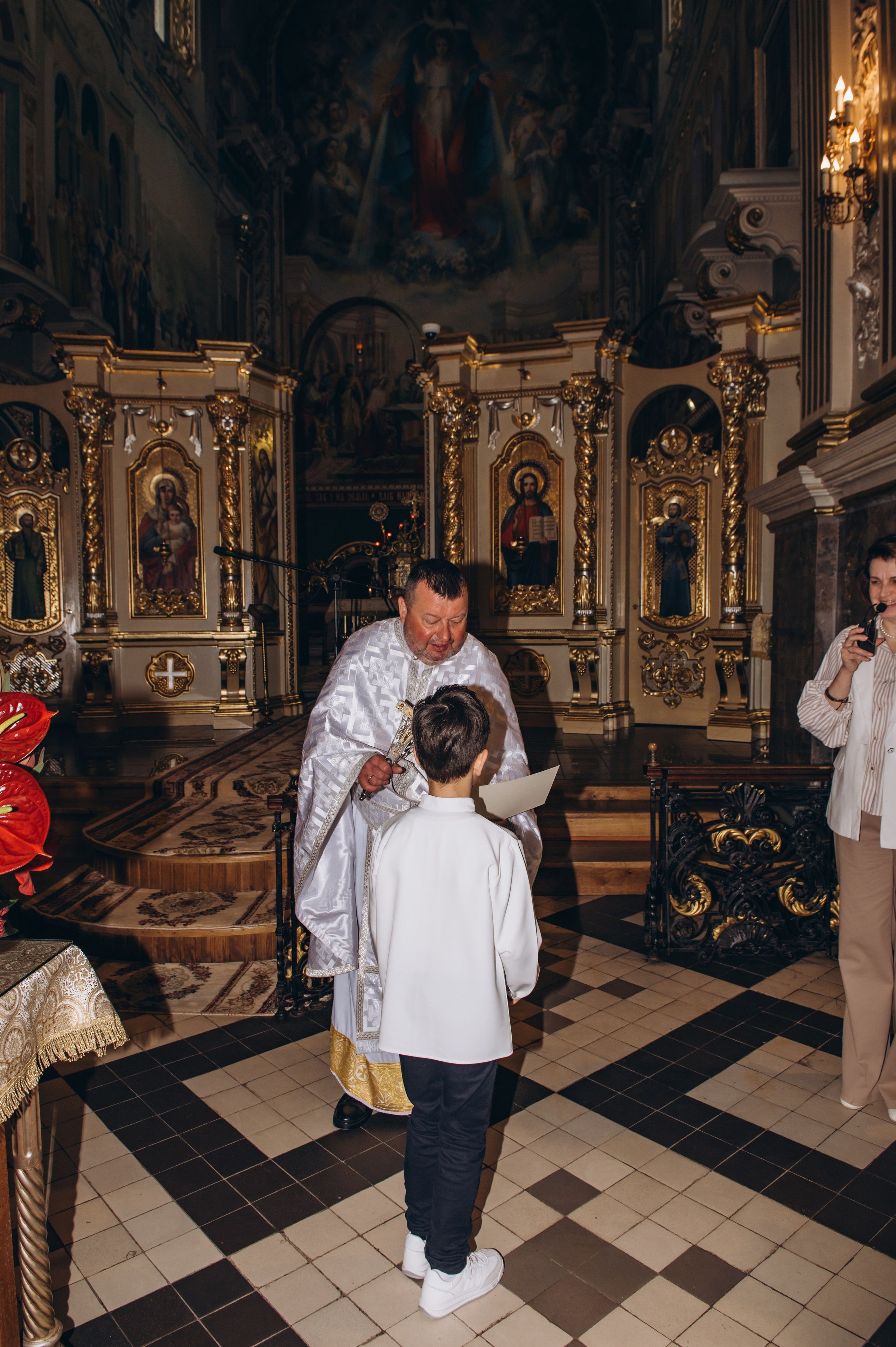 Фотосесія Першого Причастя Тернопіль, фотосесія Причастя Тернопіль, Таїнство Першого Причастя Тернопіль, Катедра Причастя Тернопіль. Сімейний, дитячий та індивідуальний фотограф в м. Тернопіль, м. Львів