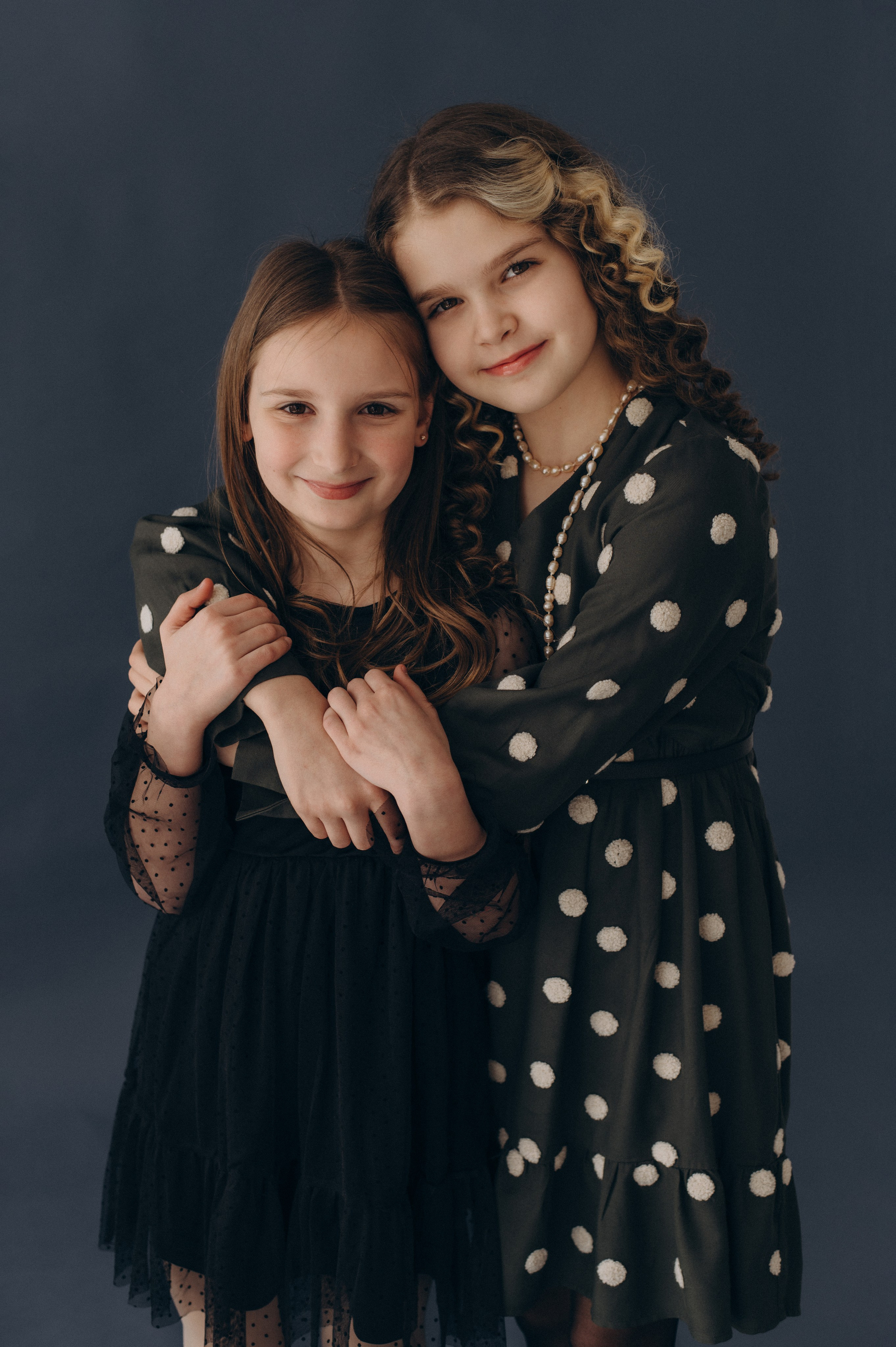 Шкільна фотосесія на віньєтки Тернопіль, шкільні альбоми, фотосесія випускників Тернопіль, випускний альбом, фотограф випускний Тернопіль. Сімейний, дитячий та індивідуальний фотограф в м. Тернопіль, м. Львів