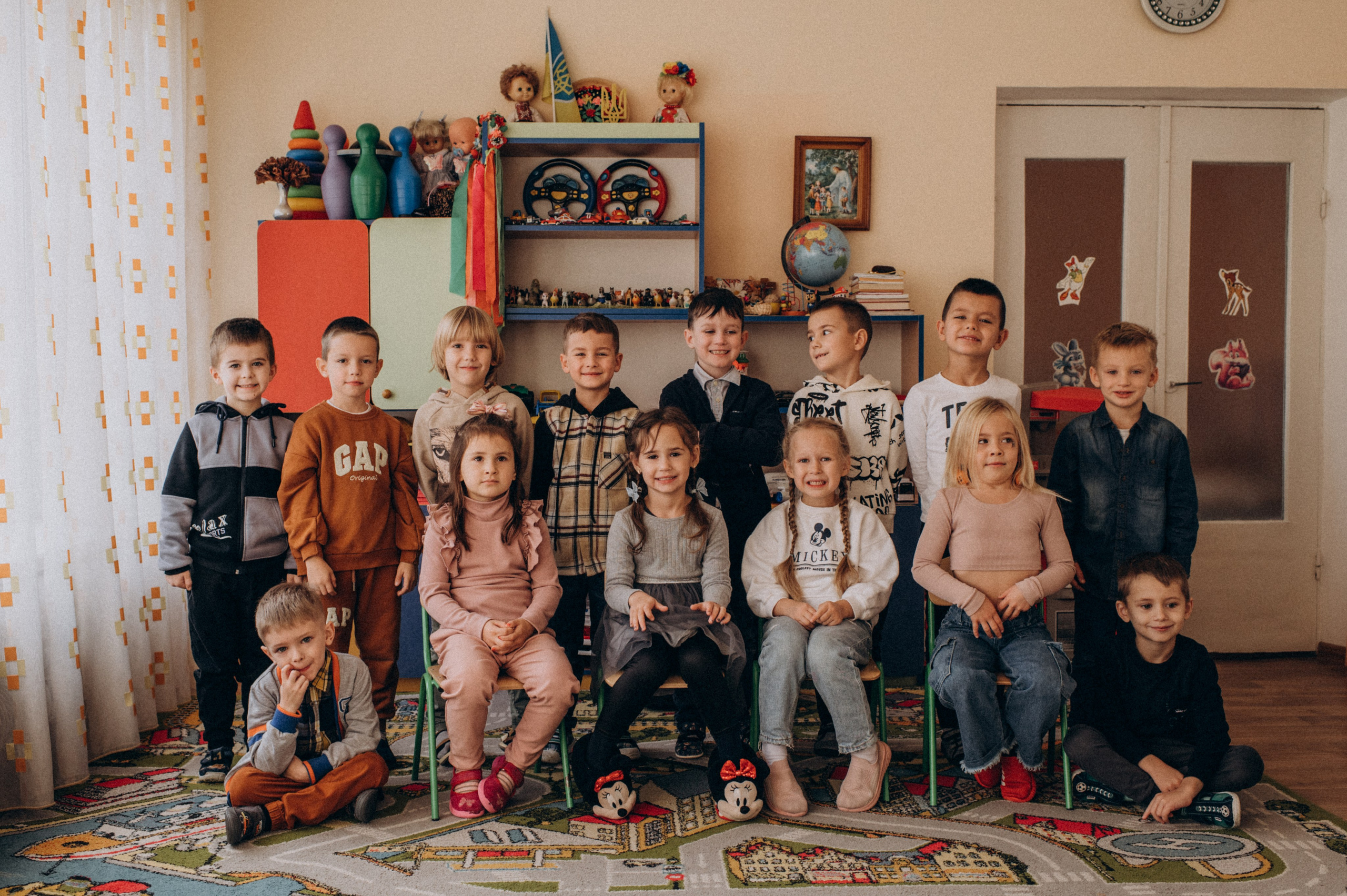 Фотосесія в дитячому садку, фотосесія на віньєтки, випускні фотоальбоми Тернопіль, шкільні фотоальбоми Тернопіль, зйомка випускного садочку. Сімейний, дитячий та індивідуальний фотограф в м. Тернопіль, м. Львів