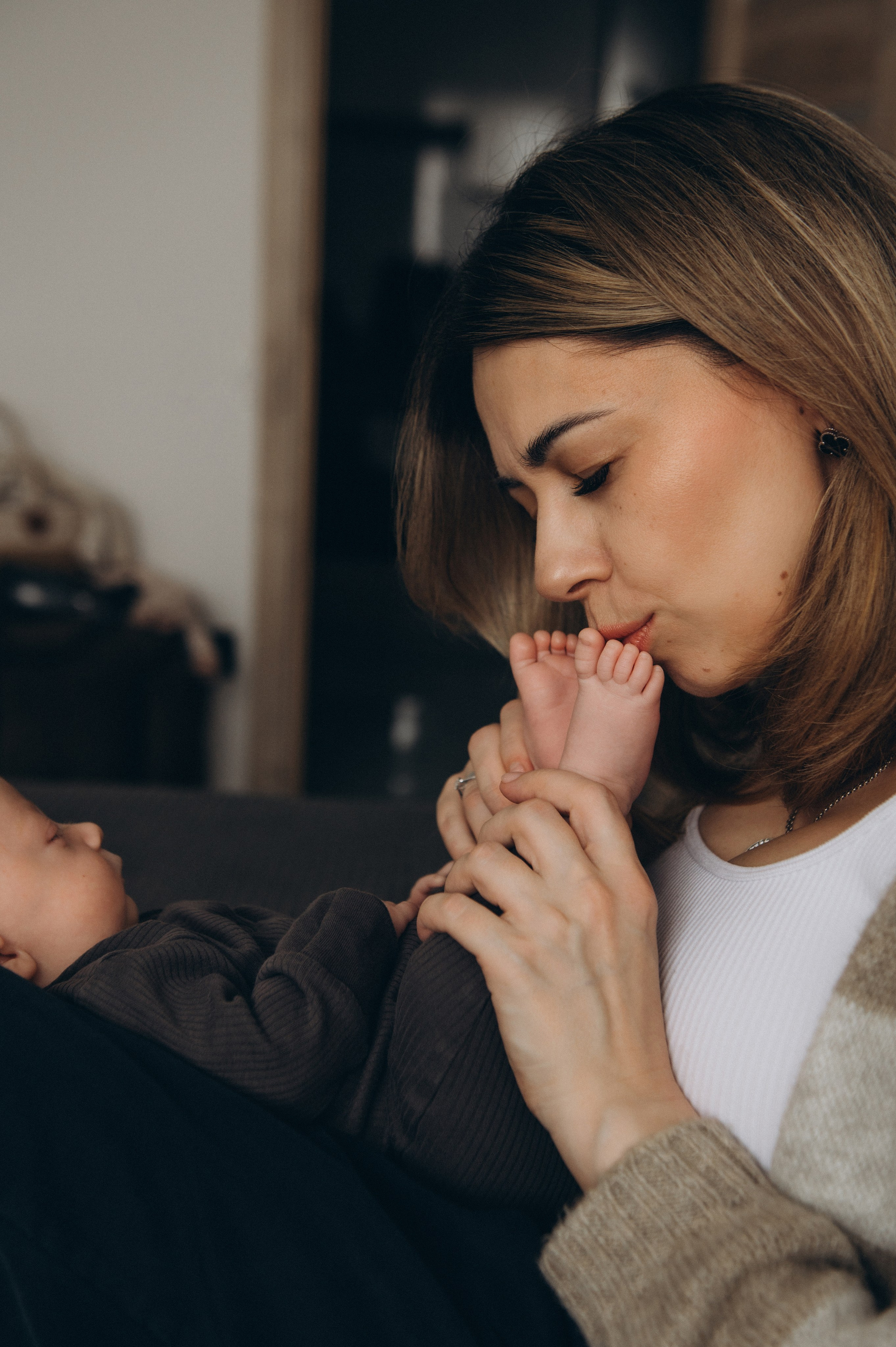 Сімейна фотосесія вдома Тернопіль, сімейний фотограф Львів Тернопіль, сімейна фотосесія Тернопіль, фотосесія двійні, зйомка близнюків. Сімейний, дитячий та індивідуальний фотограф в м. Тернопіль, м. Львів