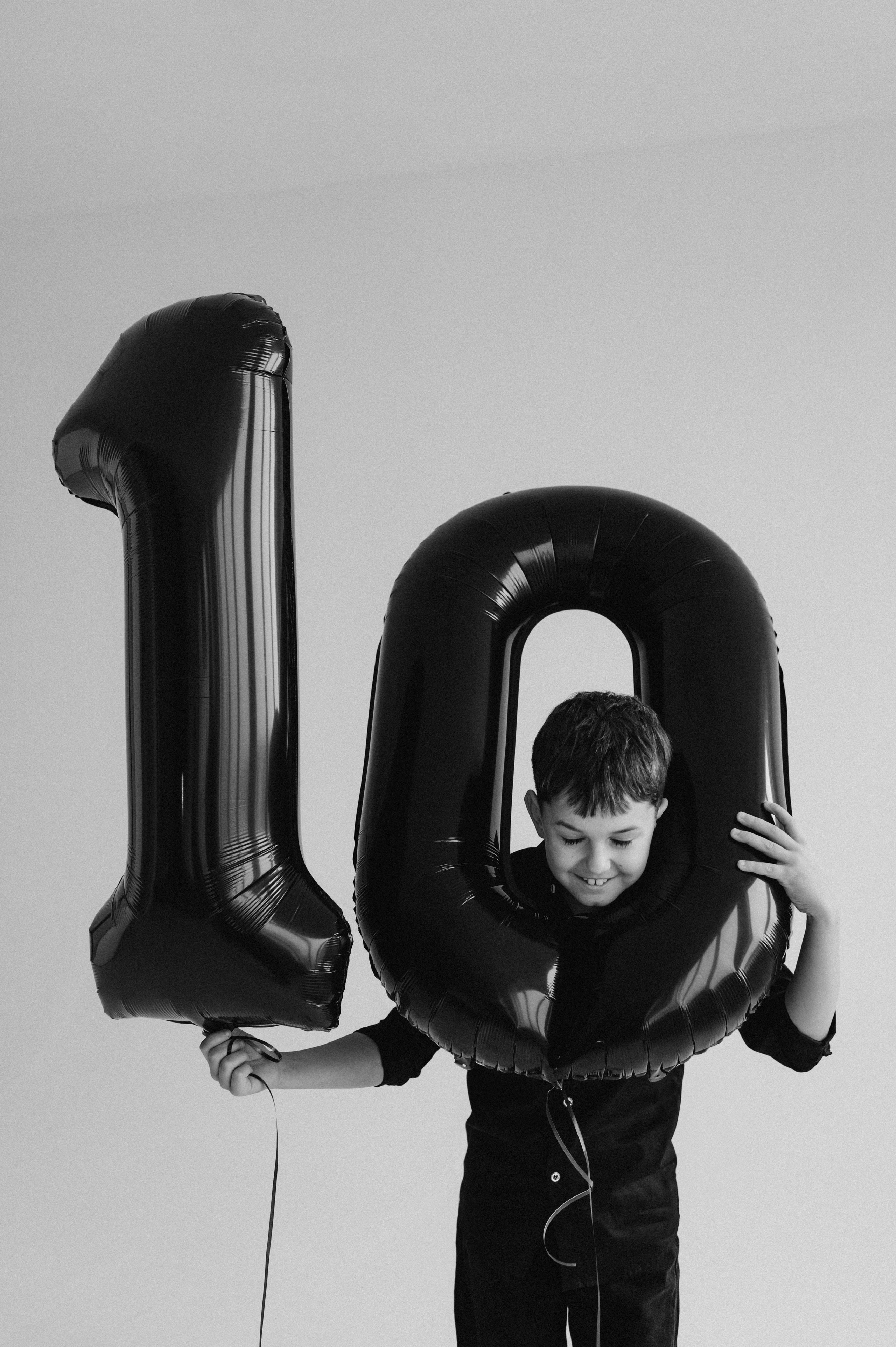 Фотосесія 10 років, фотосесія дня народження дитини, зйомка дітей Тернопіль, сімейний фотограф Тернопіль, портретний фотограф Тернопіль. Сімейний, дитячий та індивідуальний фотограф в м. Тернопіль, м. Львів