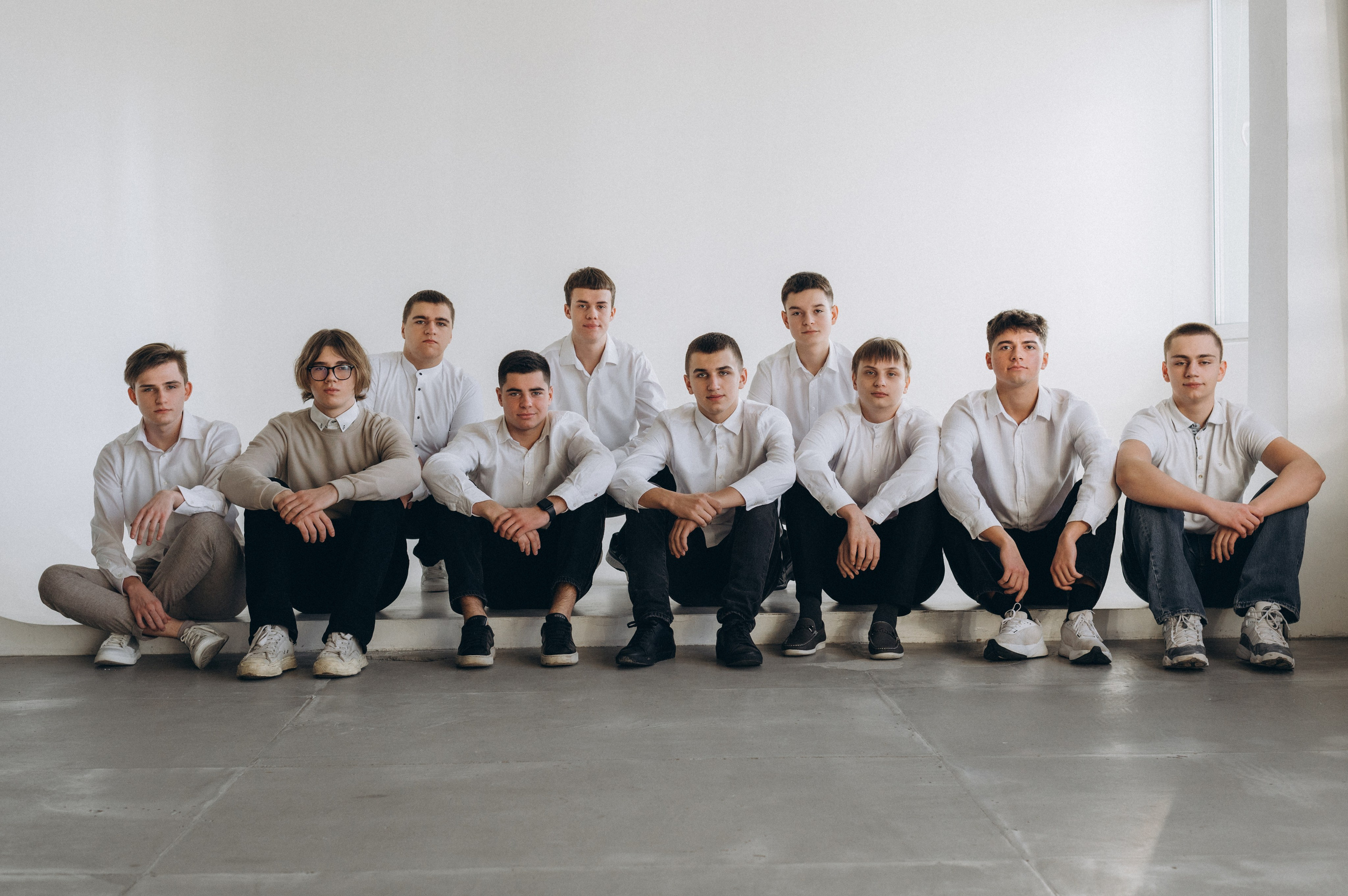 Фотосесія випускників, фотосесія на віньєтки Тернопіль, випускники Тернопіль, випуск 2025. Сімейний, дитячий та індивідуальний фотограф в м. Тернопіль, м. Львів