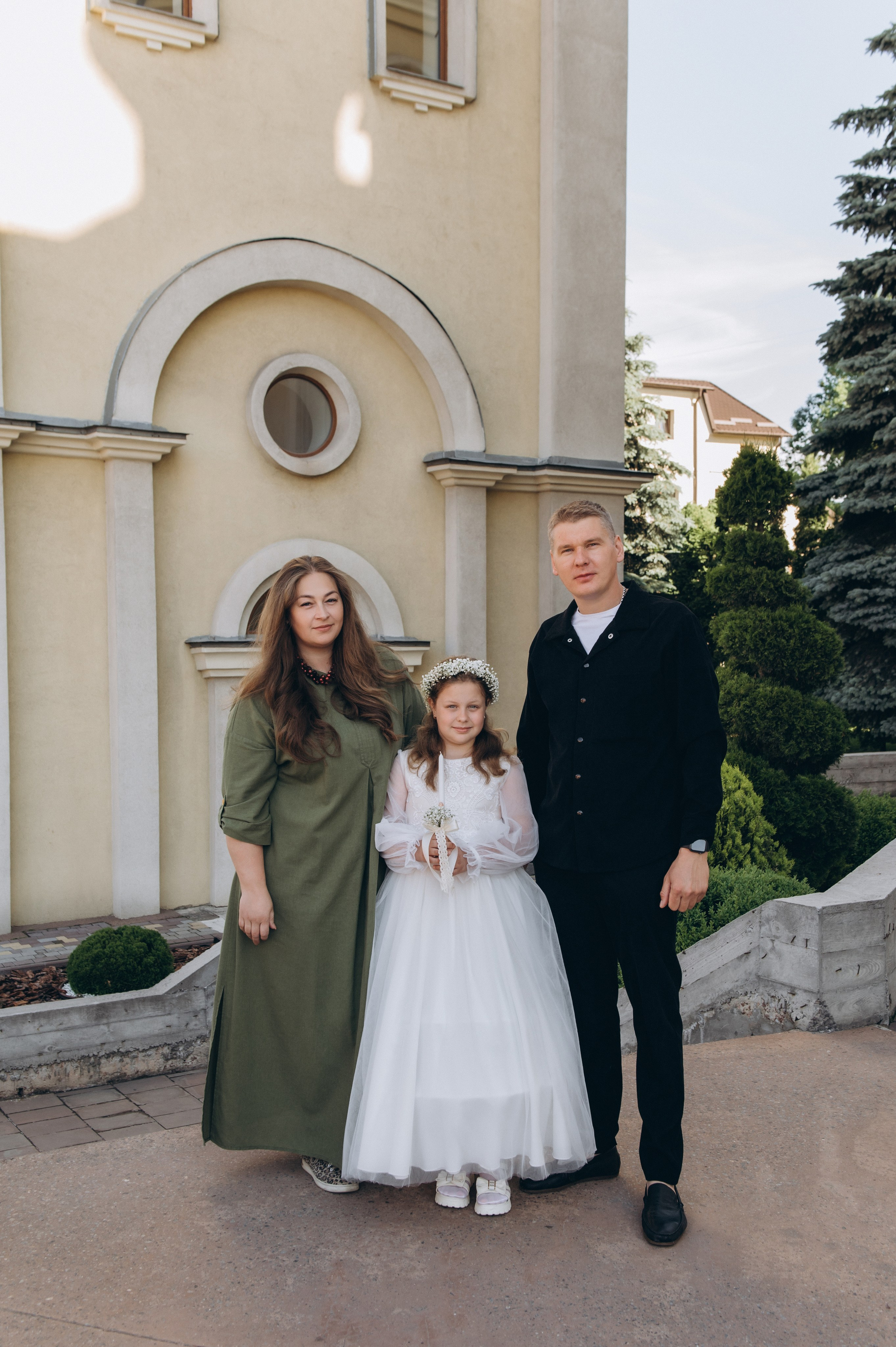Фотосесія Першого Причастя Тернопіль, зйомка Першого Причастя Тернопіль, Церква Успіння Пресвятої Богородиці Причастя Тернопіль. Сімейний, дитячий та індивідуальний фотограф в м. Тернопіль, м. Львів