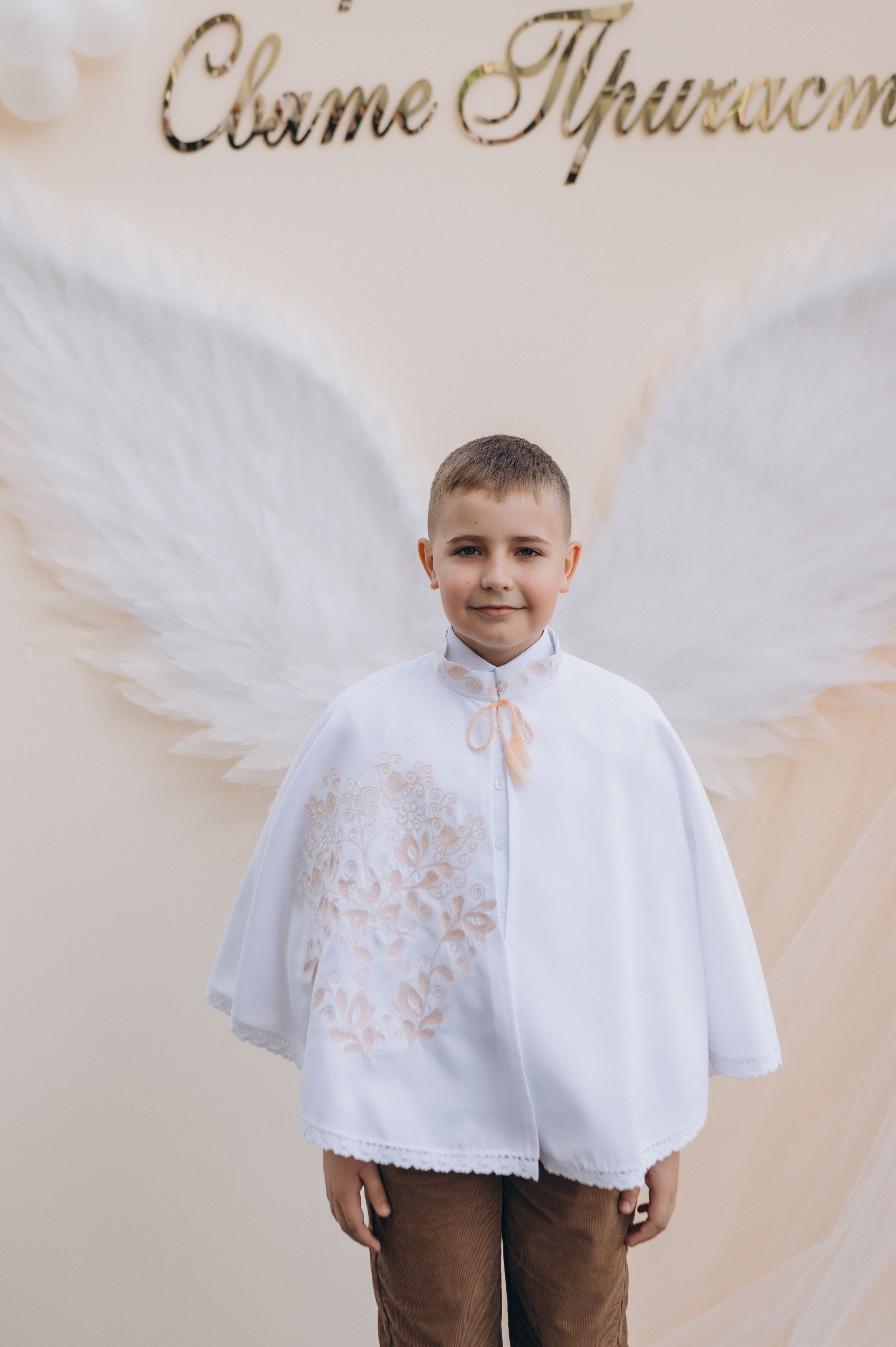 Фотосесія Причастя Тернопіль церква Св Михаїла, фотограф на Причастя Тернопіль, фотосесія Літургії Причастя Тернопіль. Сімейний, дитячий та індивідуальний фотограф в м. Тернопіль, м. Львів