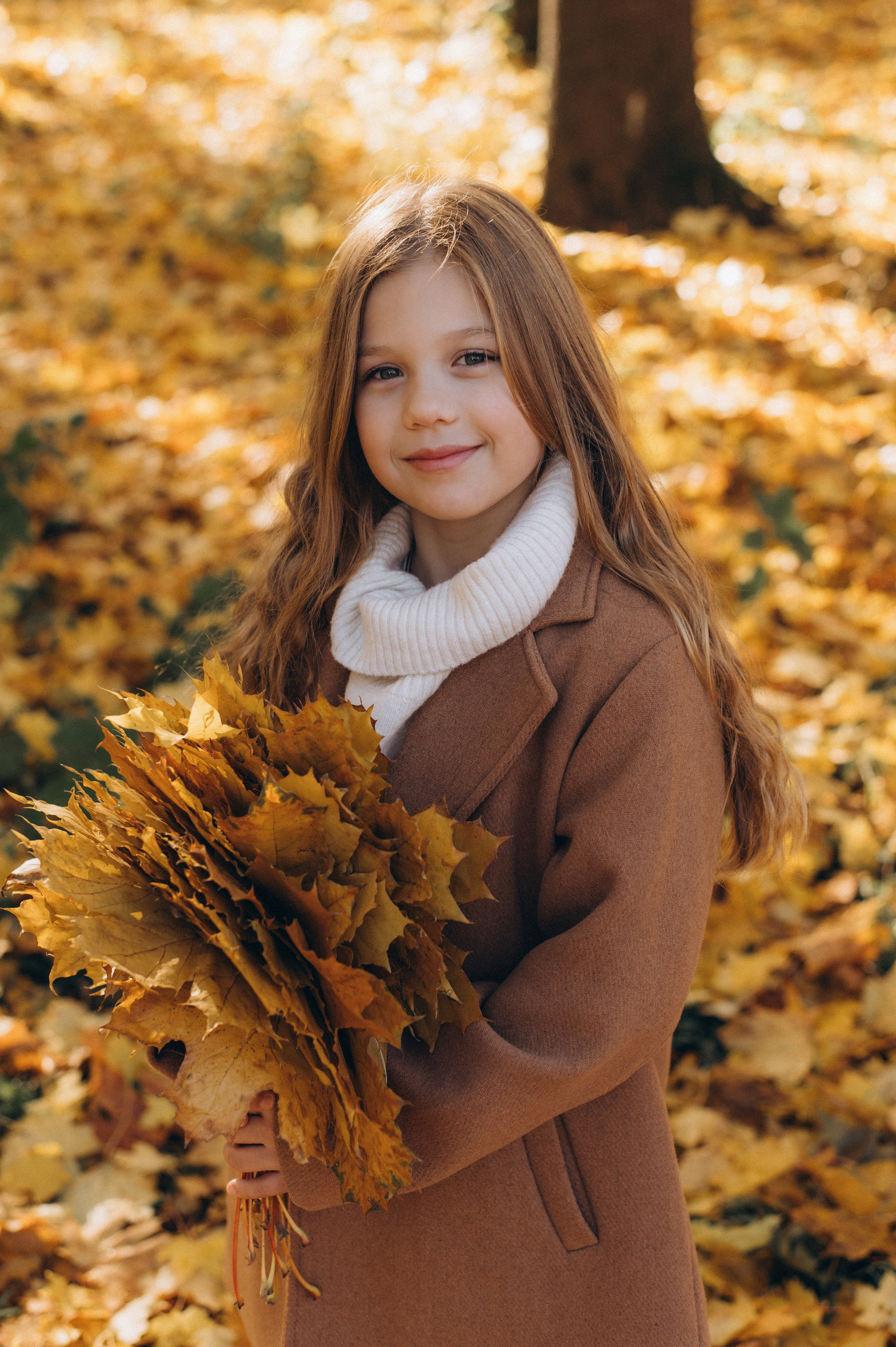 Осіння фотосесія 4 класу на віньєтки, випускні фотоальбоми Тернопіль, фотосесія випускників Тернопіль, шкільний випускний альбом Тернопіль. Сімейний, дитячий та індивідуальний фотограф в м. Тернопіль, м. Львів