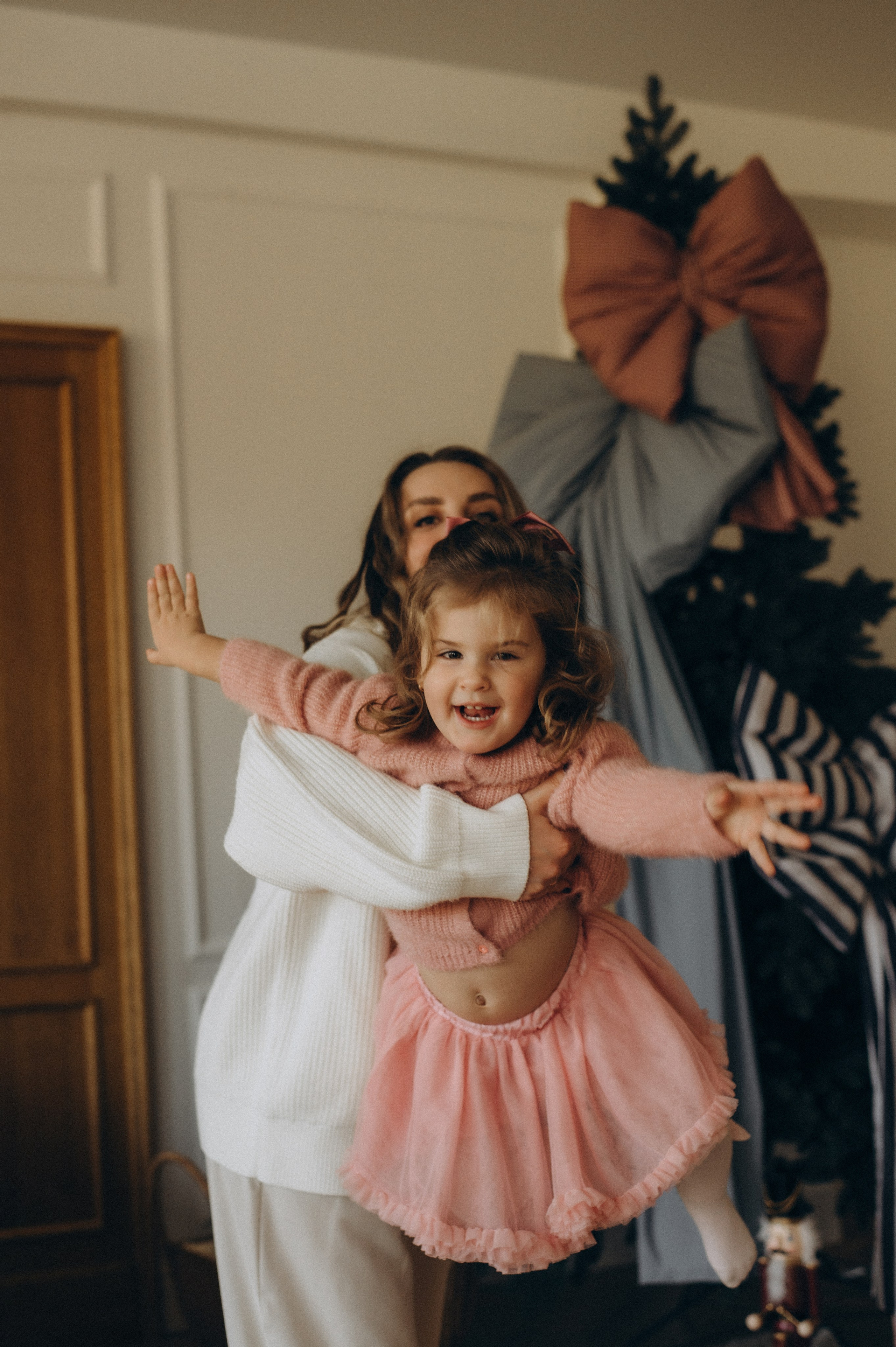 Фотосесія мами і донечки Тернопіль, сімейний фотограф Тернопіль, фотосесія мами і дитини Тернопіль, новорічна фотосесія Тернопіль. Сімейний, дитячий та індивідуальний фотограф в м. Тернопіль, м. Львів