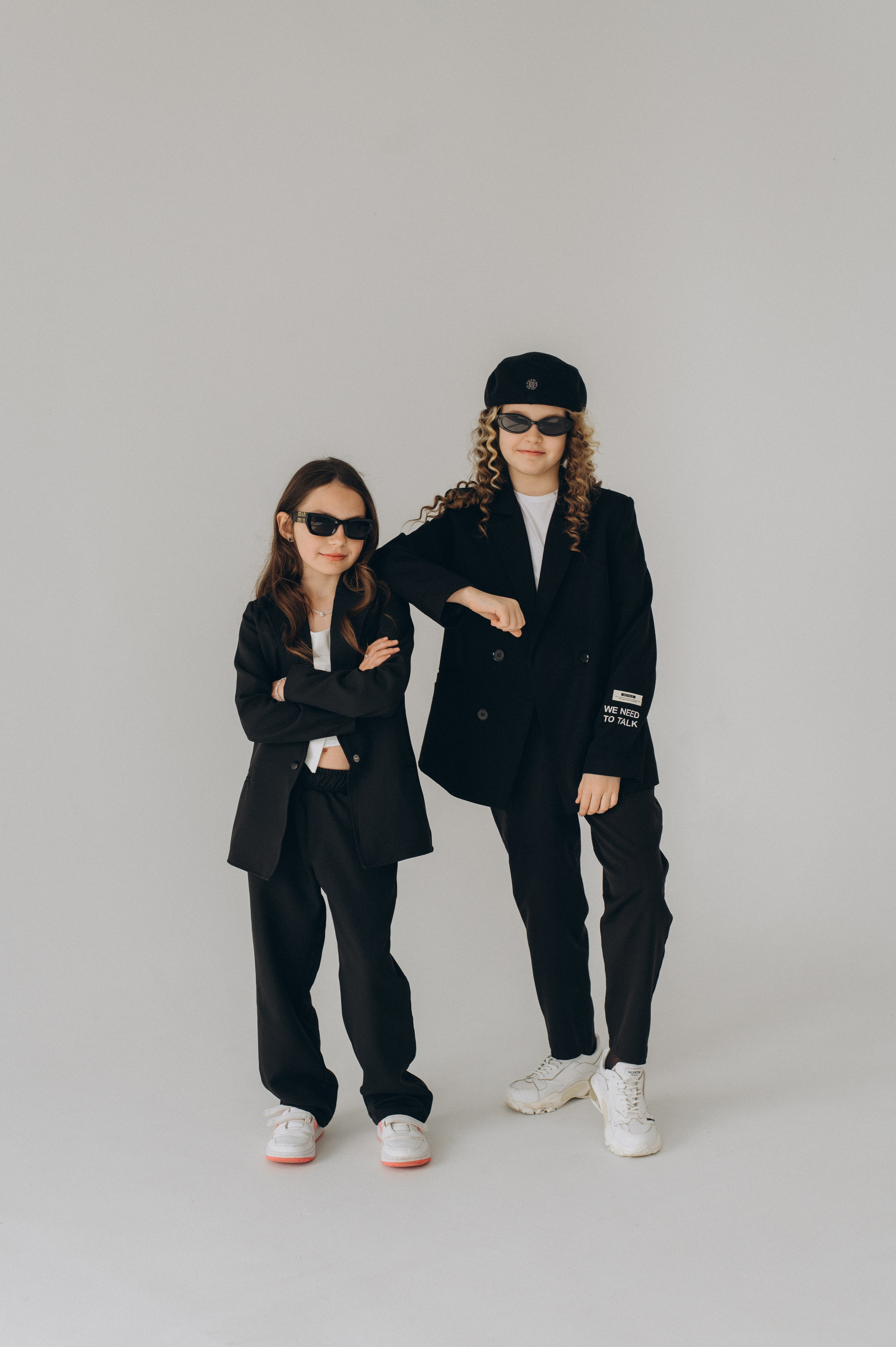 Шкільна фотосесія на віньєтки Тернопіль, шкільні альбоми, фотосесія випускників Тернопіль, випускний альбом, фотограф випускний Тернопіль. Сімейний, дитячий та індивідуальний фотограф в м. Тернопіль, м. Львів