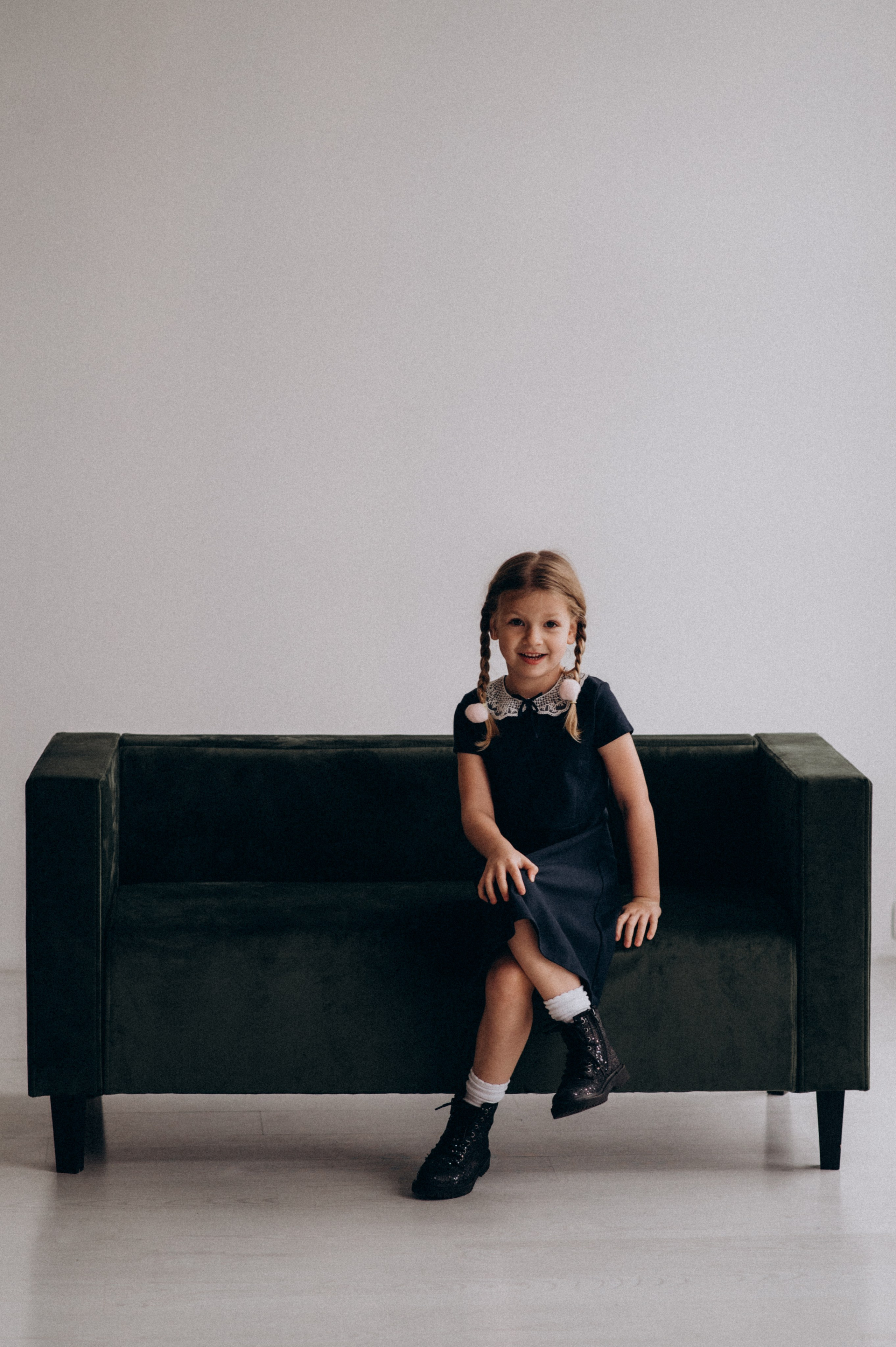 Новорічна фотосесія у студії Тернополя, фотосесія Львів. Сімейний, дитячий та індивідуальний фотограф в м. Тернопіль, м. Львів