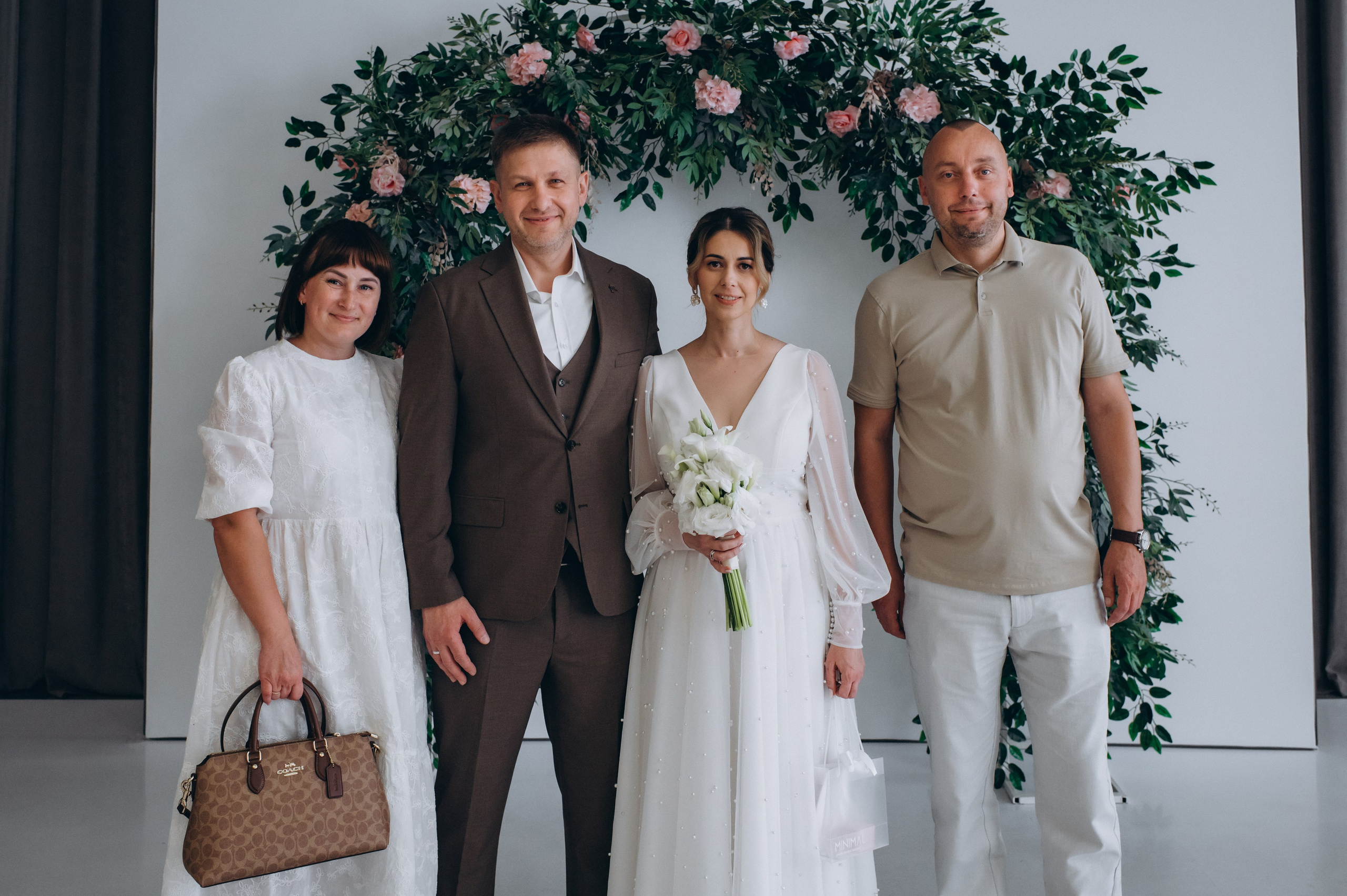 Фотосесія розпису в РАЦС Тернопіль, фотограф на розпис Тернопіль, розпис Березіль, фотосесія весілля Тернопіль. Сімейний, дитячий та індивідуальний фотограф в м. Тернопіль, м. Львів