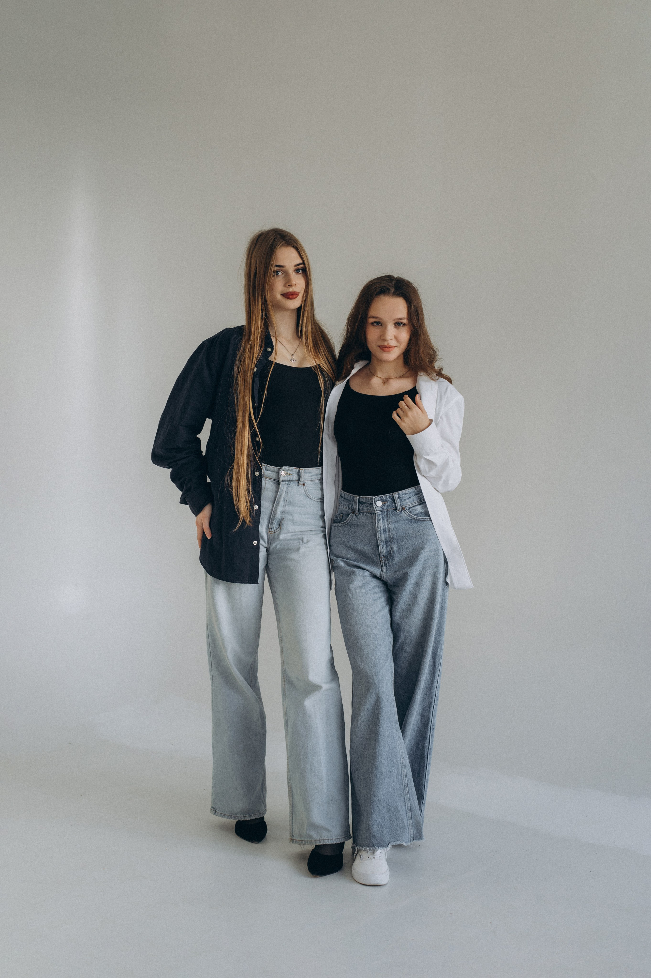 Фотосесія випускників, фотосесія на віньєтки Тернопіль, випускники Тернопіль, випуск 2025. Сімейний, дитячий та індивідуальний фотограф в м. Тернопіль, м. Львів