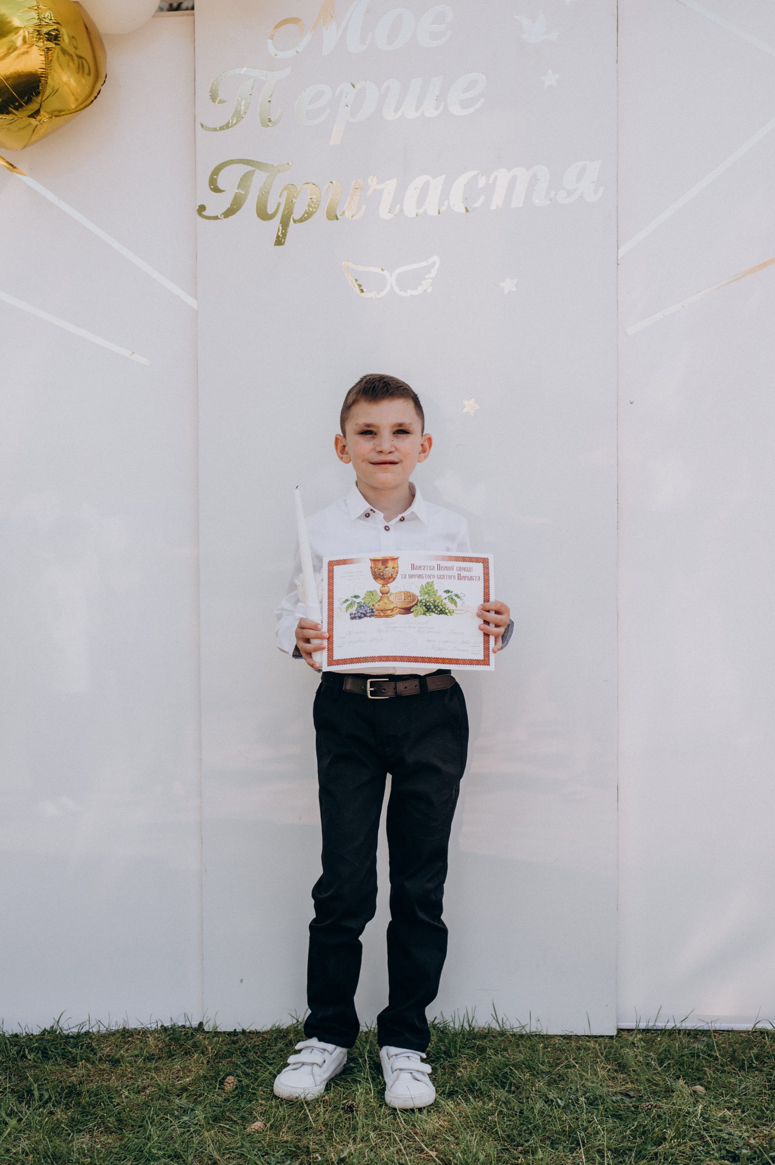 Фотосесія Першого Причастя Тернопіль, зйомка Причастя Тернопіль, Таїнство Першого Причастя Тернопіль, Катедра Причастя Тернопіль. Сімейний, дитячий та індивідуальний фотограф в м. Тернопіль, м. Львів