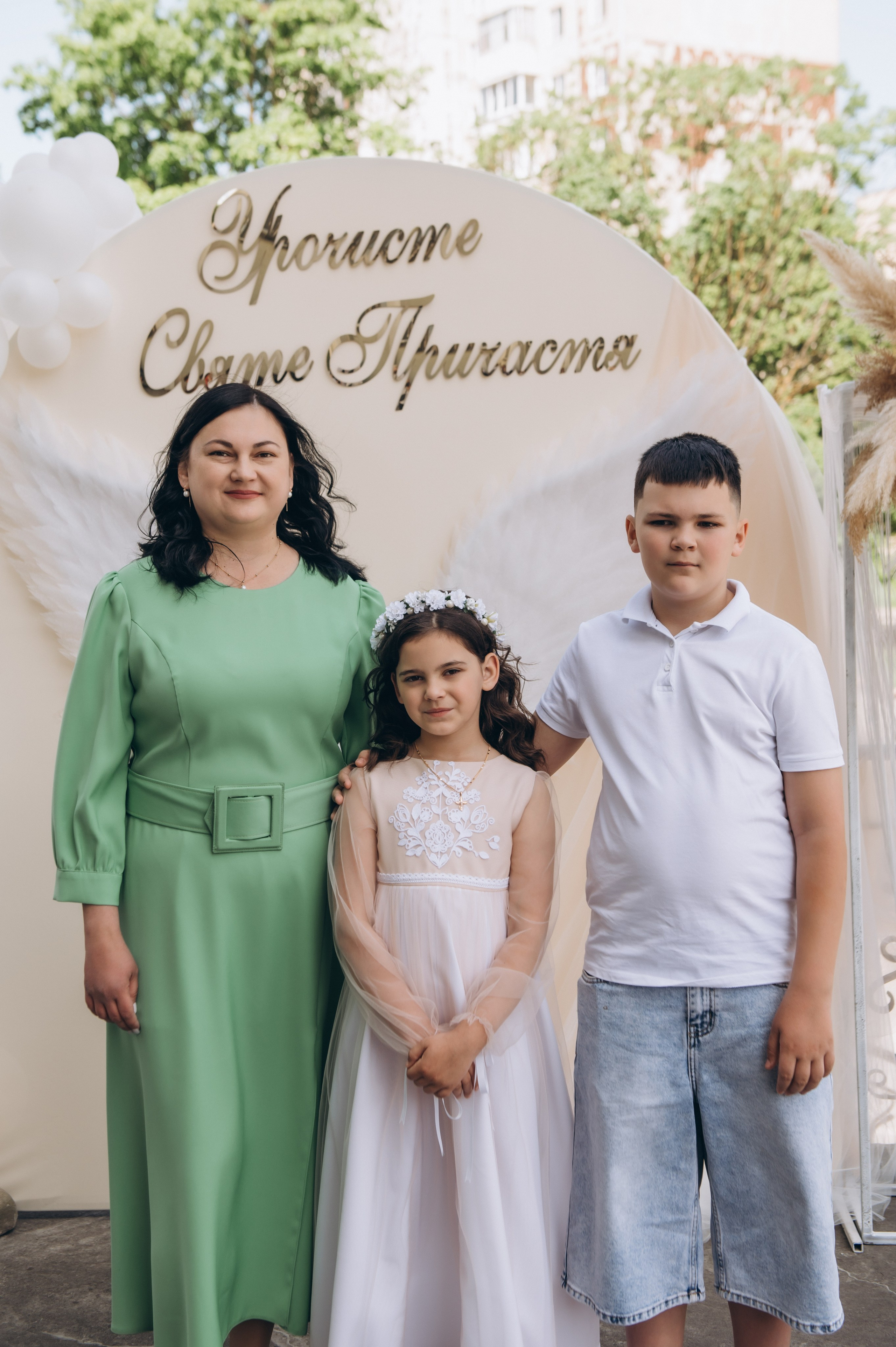 Фотосесія Причастя Тернопіль церква Св Михаїла, фотограф на Причастя Тернопіль, фотосесія Літургії Причастя Тернопіль. Сімейний, дитячий та індивідуальний фотограф в м. Тернопіль, м. Львів
