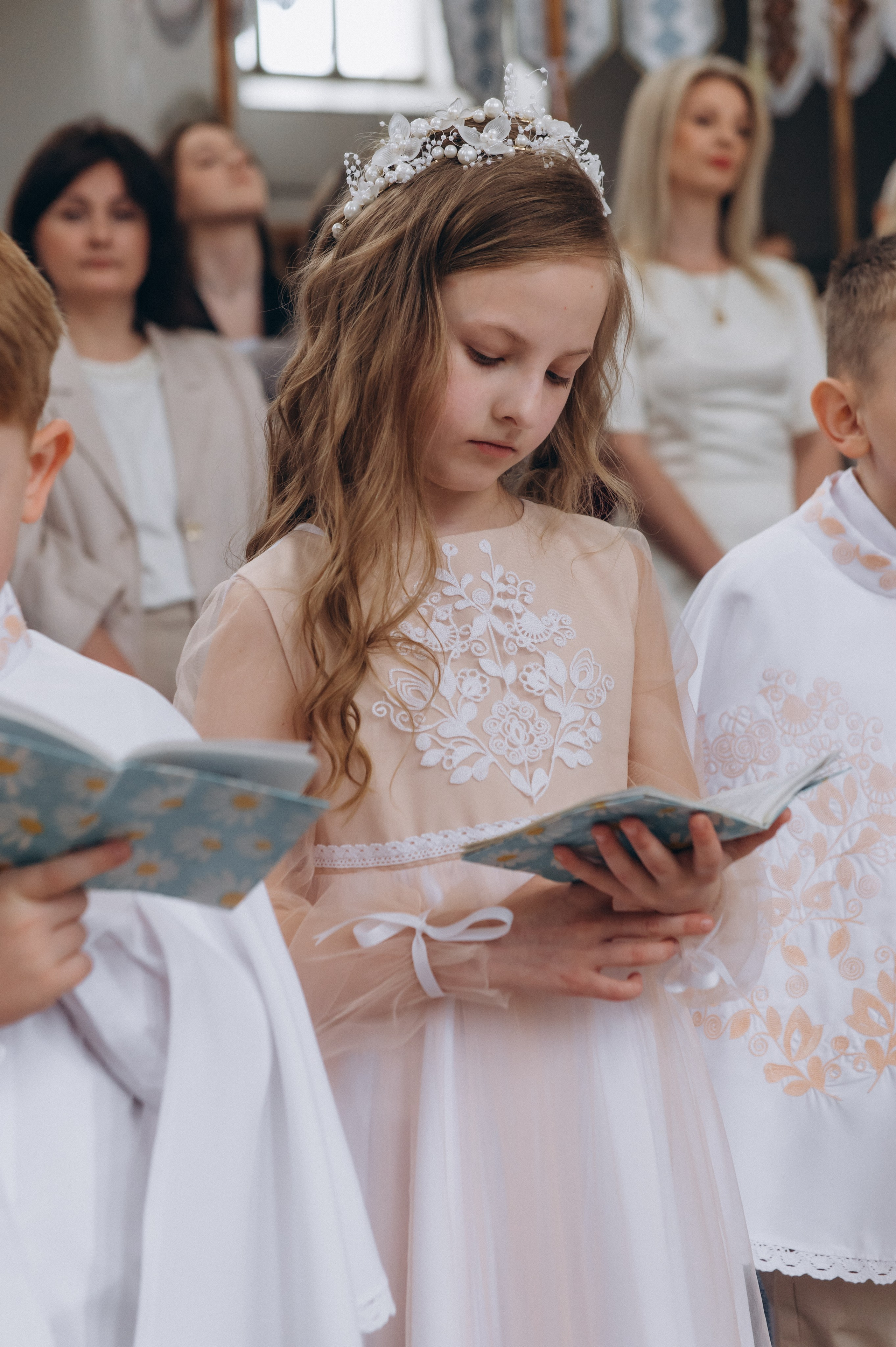 Фотосесія Причастя Тернопіль, зйомка Причастя, фотограф на Причастя Тернопіль, Причастя Львів, Причастя церква Михаїла Тернопіль. Сімейний, дитячий та індивідуальний фотограф в м. Тернопіль, м. Львів