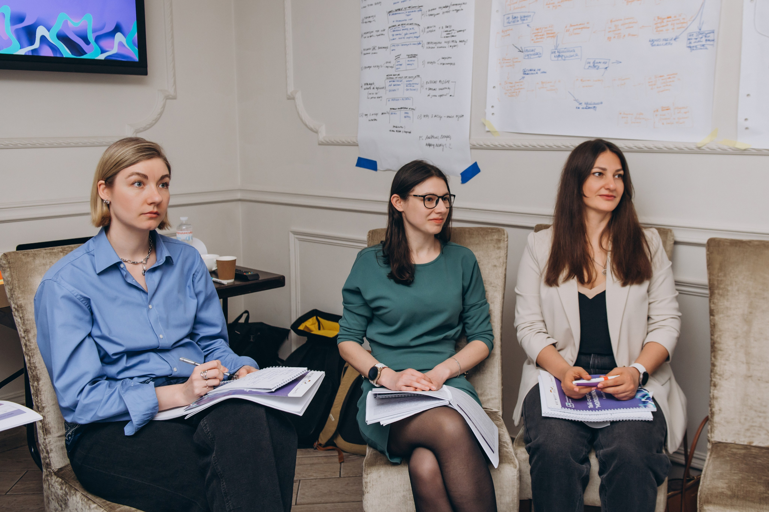 Репортажна фотосесія Тернопіль, репортажна зйомка заходу Тернопіль, зйомка конференцій, майстер-класів, тренінгів Тернопіль. Сімейний, дитячий та індивідуальний фотограф в м. Тернопіль, м. Львів