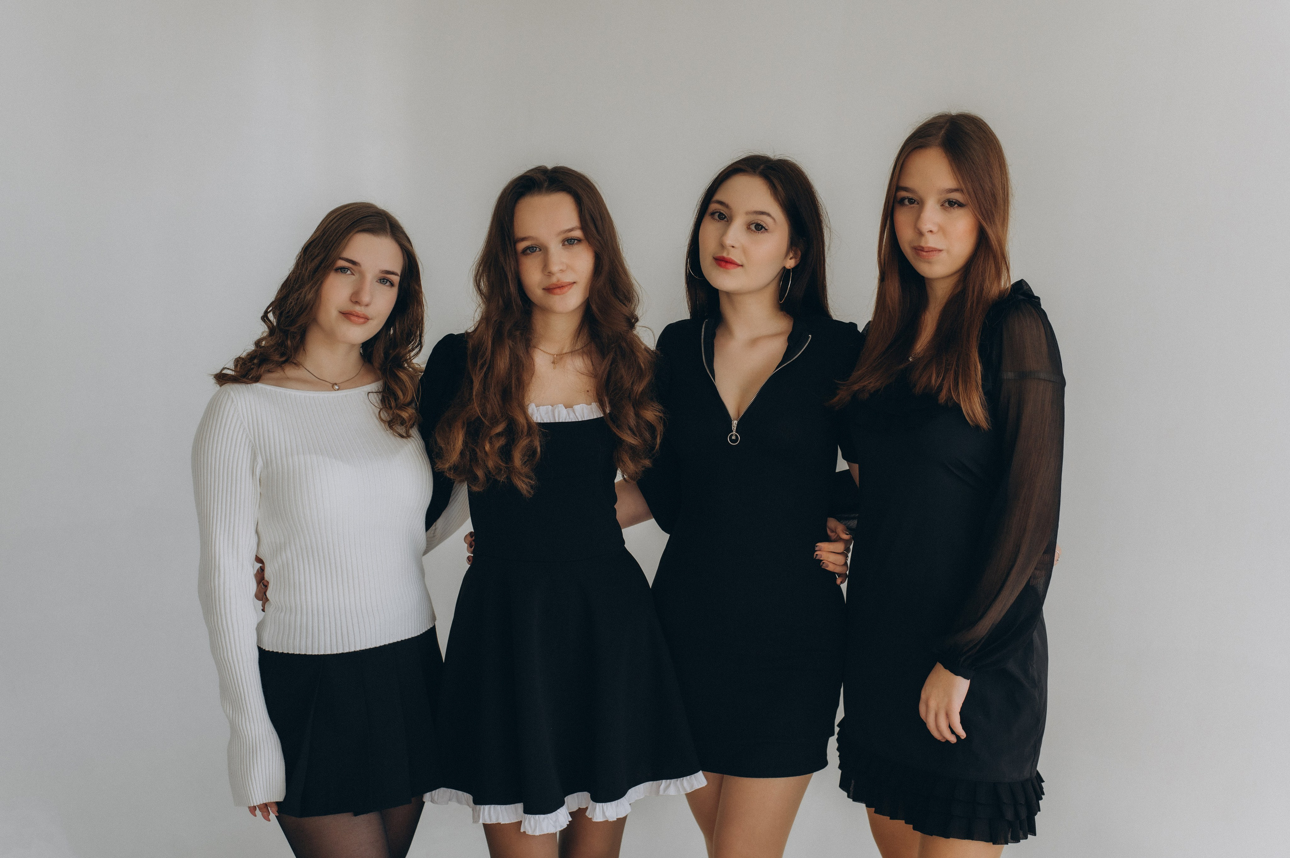 Фотосесія випускників, фотосесія на віньєтки Тернопіль, випускники Тернопіль, випуск 2025. Сімейний, дитячий та індивідуальний фотограф в м. Тернопіль, м. Львів