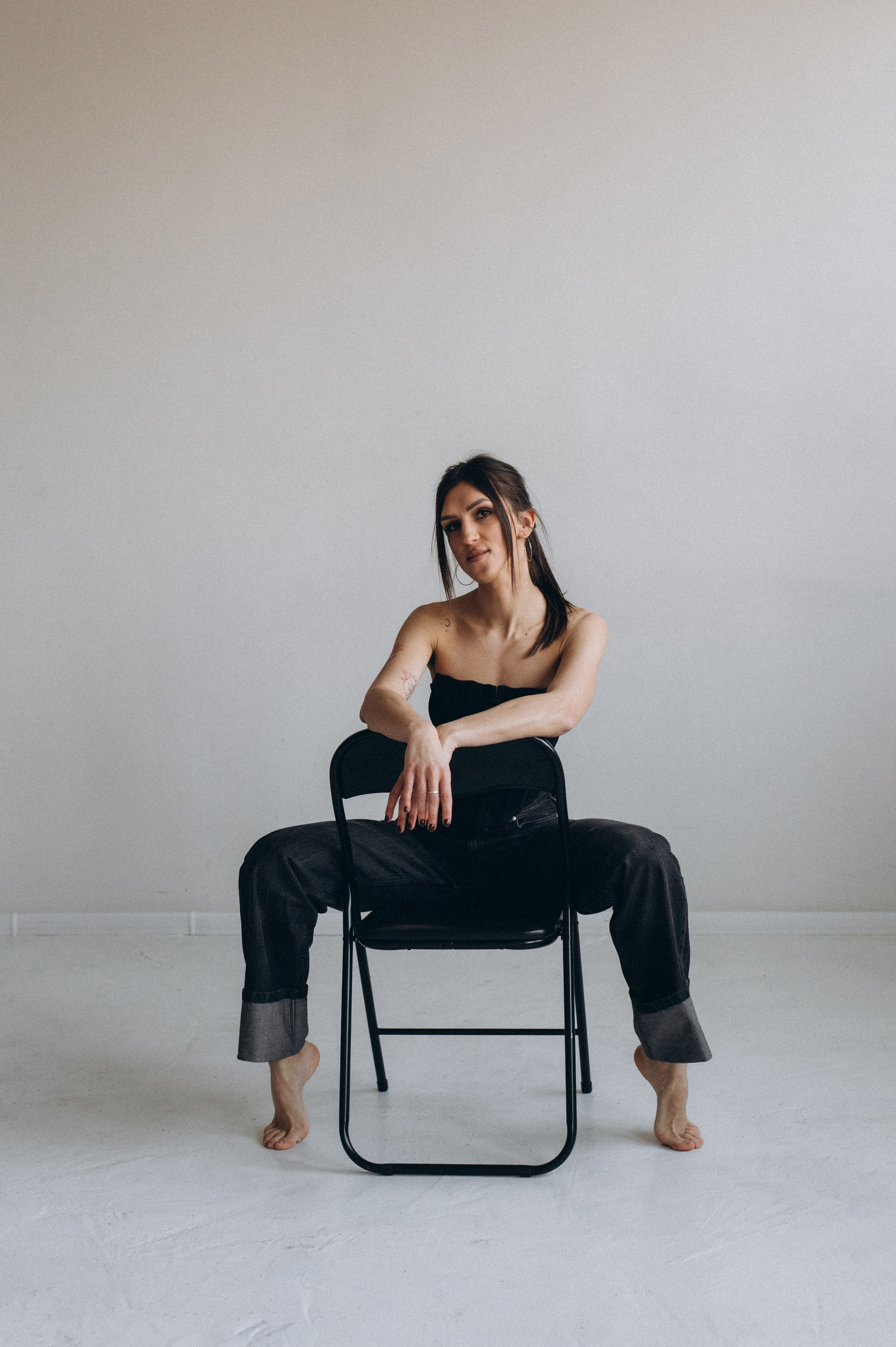 Індивідуальна фотосесія Тернопіль, студійна зйомка Львів, портретний фотограф Тернопіль. Сімейний, дитячий та індивідуальний фотограф в м. Тернопіль, м. Львів