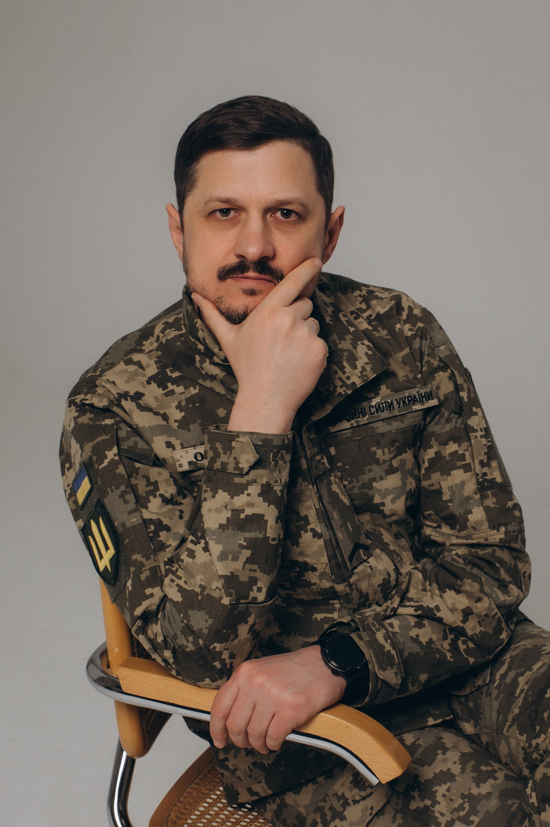 Фотосесія лавсторі Тернопіль, зйомка lovestory Тернопіль, сімейний фотограф Тернопіль, фотосесія пари в студії, сімейна фотосесія Тернопіль. Сімейний, дитячий та індивідуальний фотограф в м. Тернопіль, м. Львів