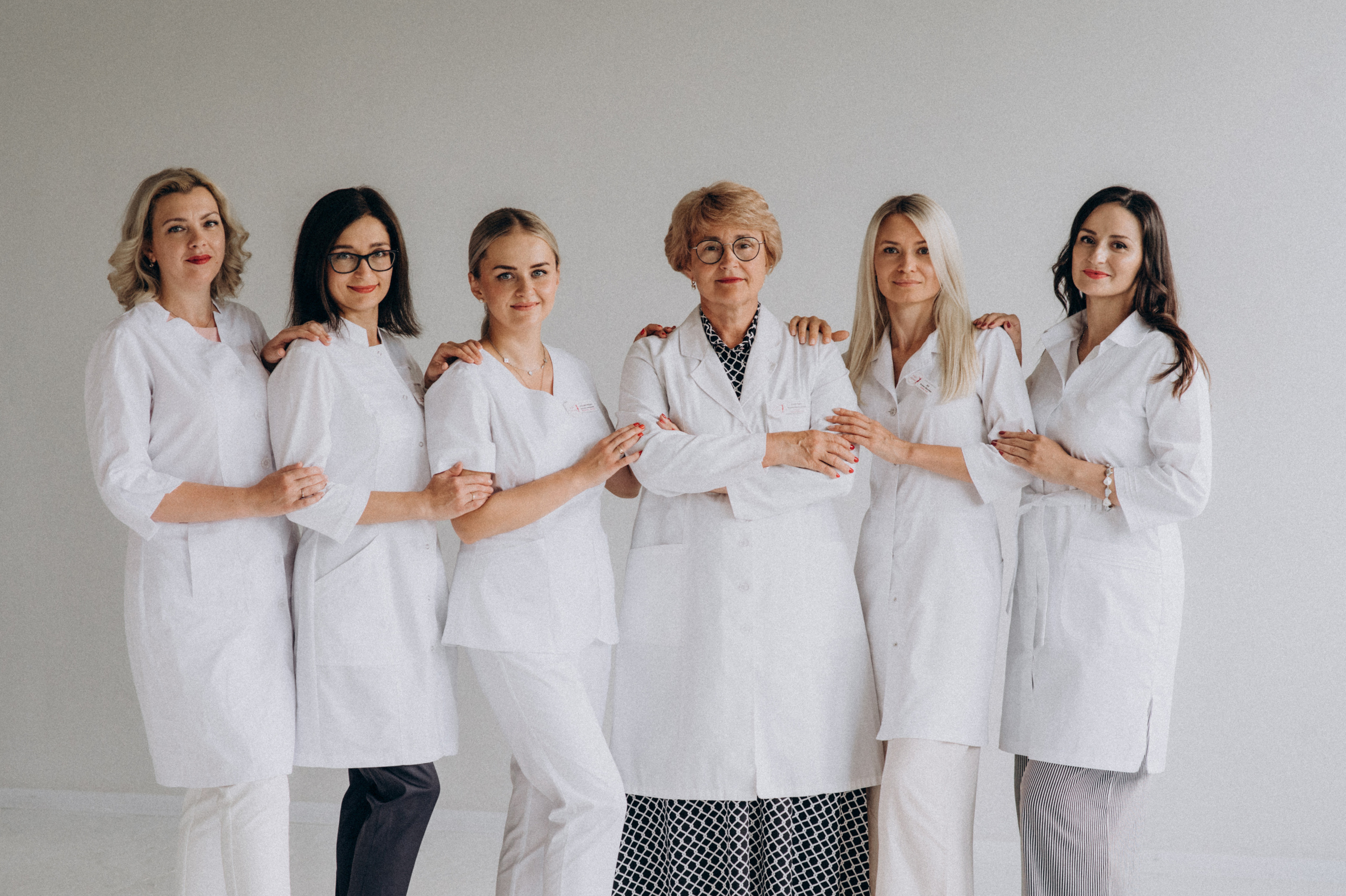 Контент зйомка, фотосесія персоналу клініки. Сімейний, дитячий та індивідуальний фотограф в м. Тернопіль, м. Львів