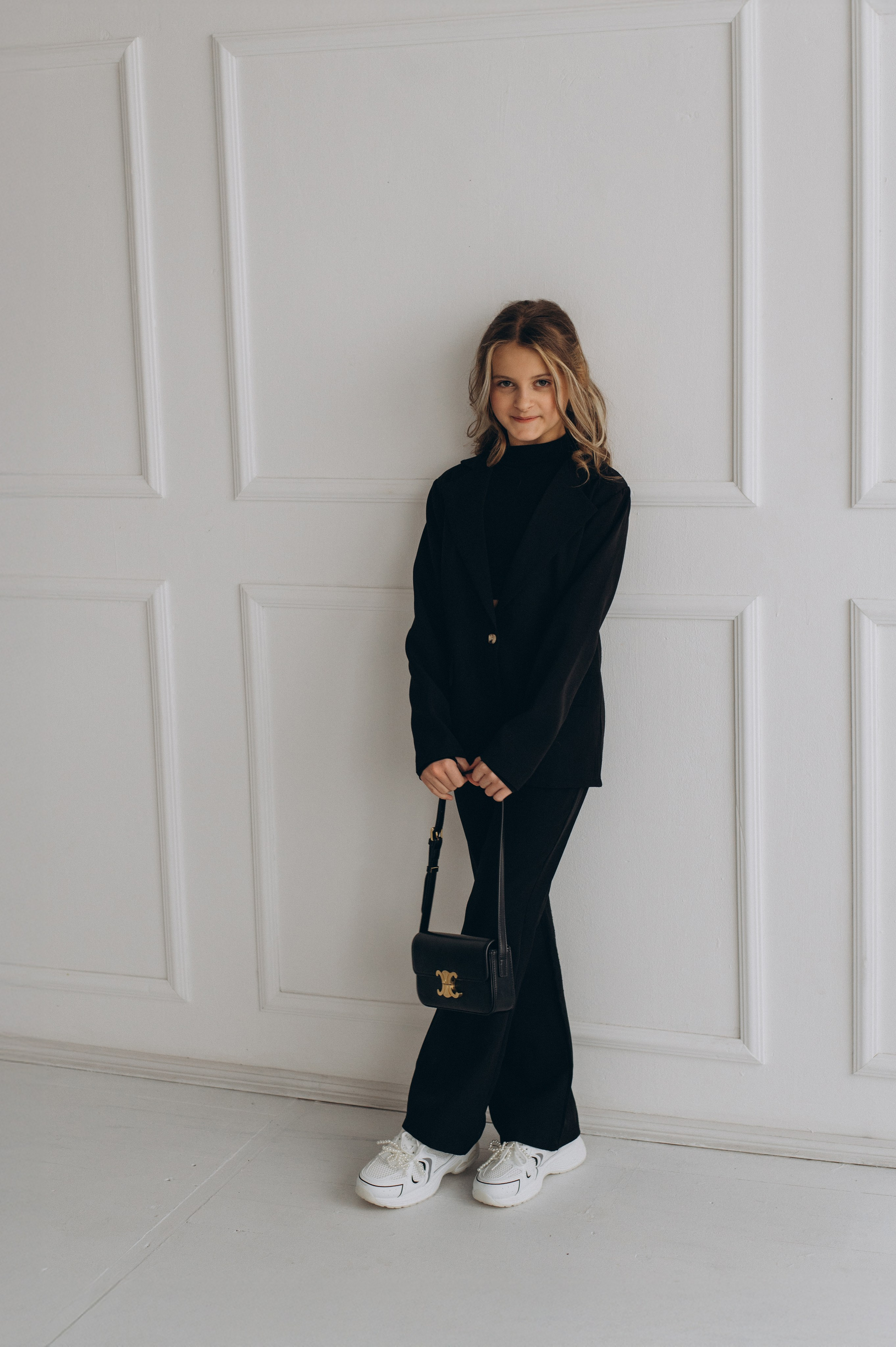 Шкільна фотосесія на віньєтки Тернопіль, шкільні альбоми, фотосесія випускників Тернопіль, випускний альбом, фотограф випускний Тернопіль. Сімейний, дитячий та індивідуальний фотограф в м. Тернопіль, м. Львів