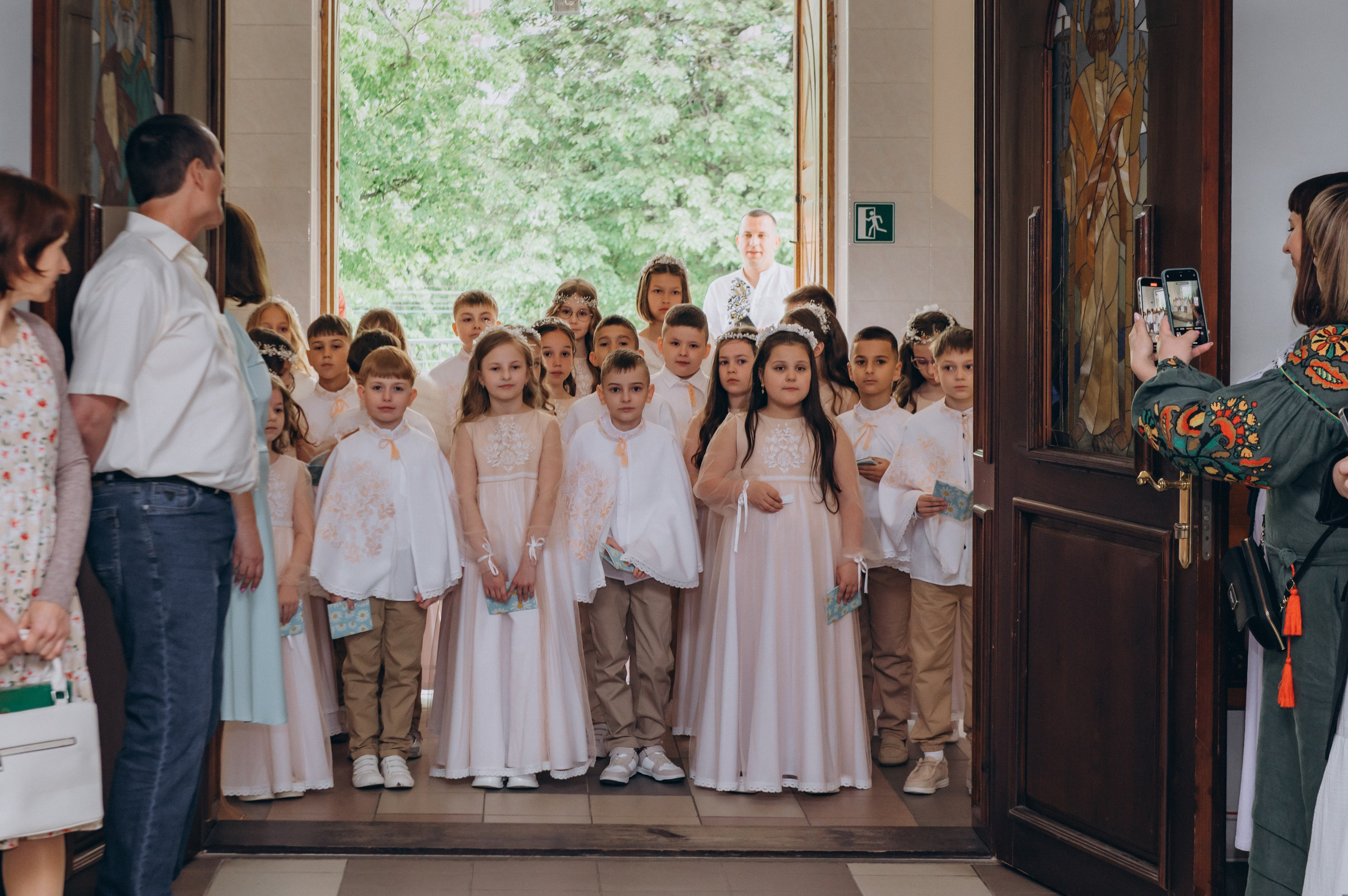 Фотосесія Причастя Тернопіль, зйомка Причастя, фотограф на Причастя Тернопіль, Причастя Львів, Причастя церква Михаїла Тернопіль. Сімейний, дитячий та індивідуальний фотограф в м. Тернопіль, м. Львів