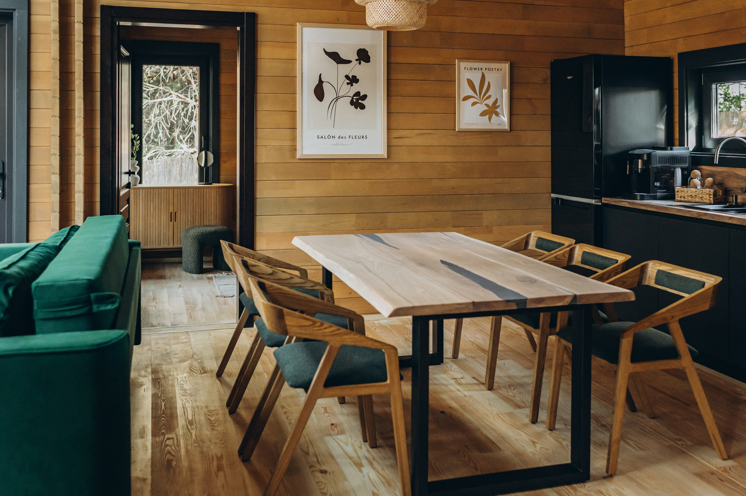 Інтер’єрна фотосесія будиночок в лісі, інтерєрна зйомка Тернопіль, інтерєрна фотосесія Львів. Сімейний, дитячий та індивідуальний фотограф в м. Тернопіль, м. Львів